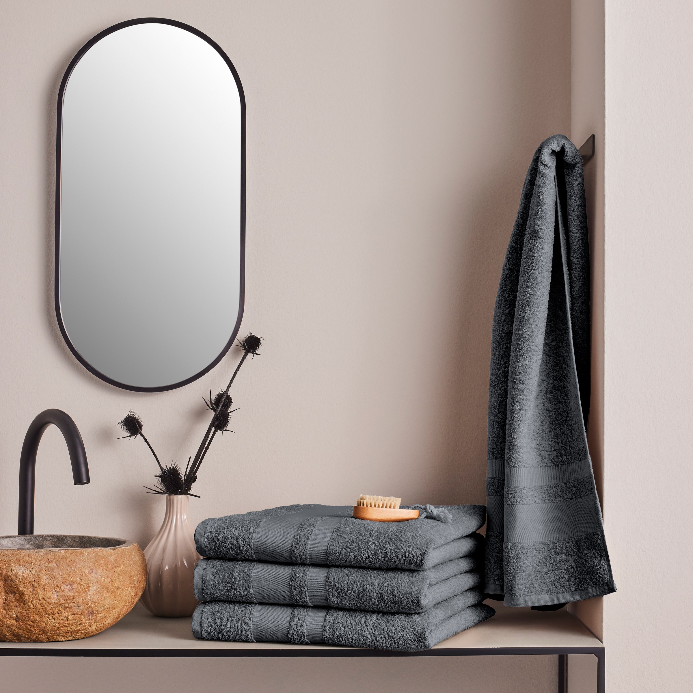 GOODproduct Duschtücher »Vanessa, 4 Duschtücher, 70x140cm, in Standard- und Premium-Qualität« Handtücher mit Bordüre, 100% Baumwolle, einfarbig, weich