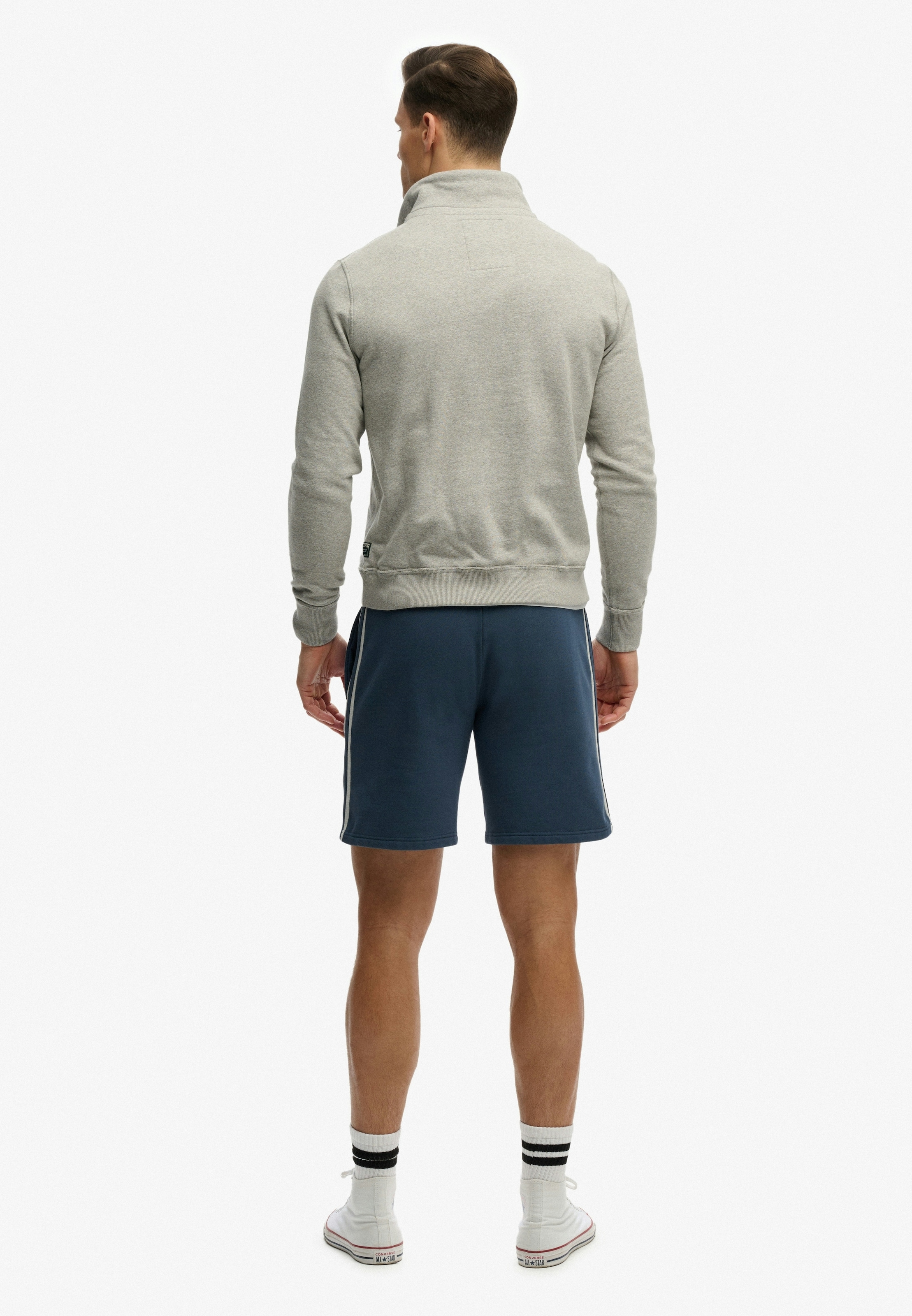 Superdry Sweatshorts »ATH ESS SHORT«  en coton et polyester, Loose Fit, avec cordon de serrage, aspect chiné