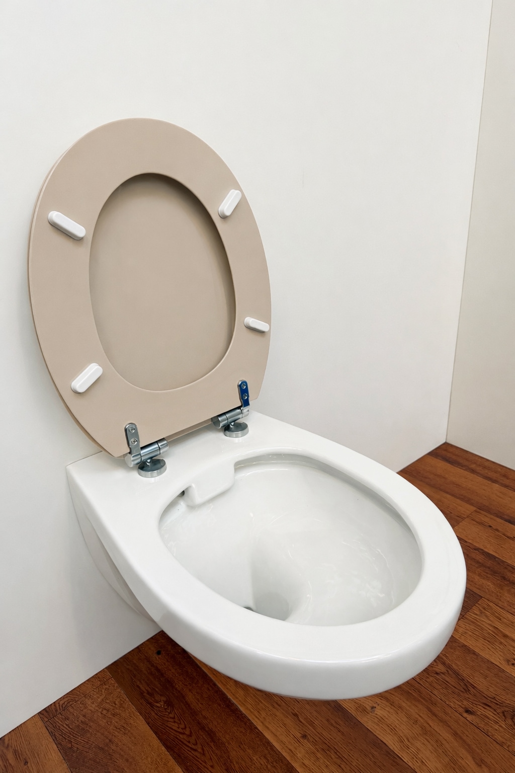 welltime Siège de WC »Classic Colours« Abattant de WC résistant aux rayures avec noyau en bois et fermeture amortie.