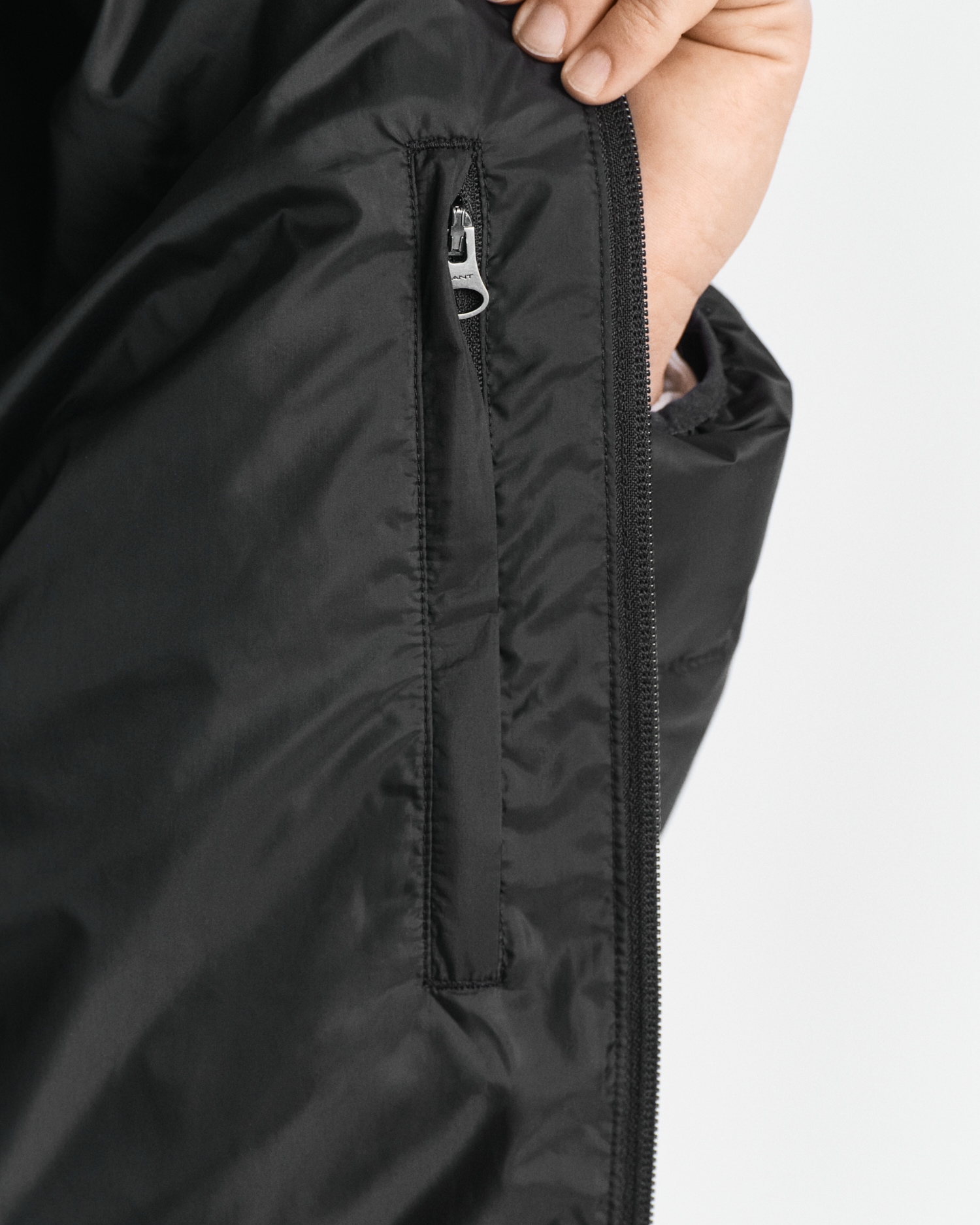 Gant Veste matelassée »LIGHT DOWN JACKET« 2-Wege-Reissverschluss, Übergangsjacke, regular fit