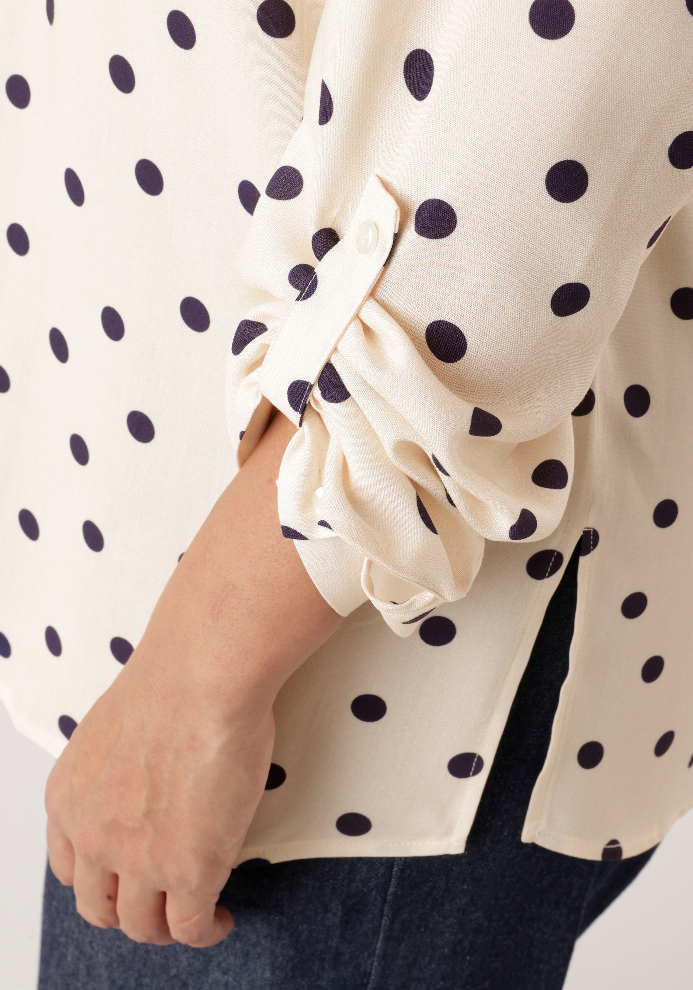 Aniston PLUS Blouse à enfiler dans un motif à pois tendance