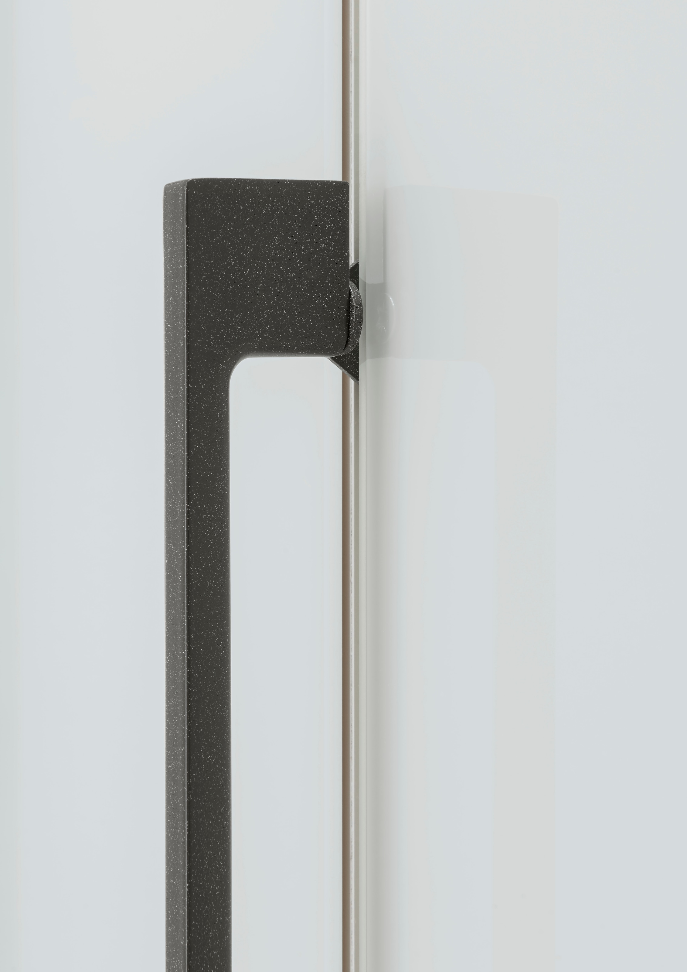 WIEMANN Kleiderschrank »Monaco« hochwertige Beschläge