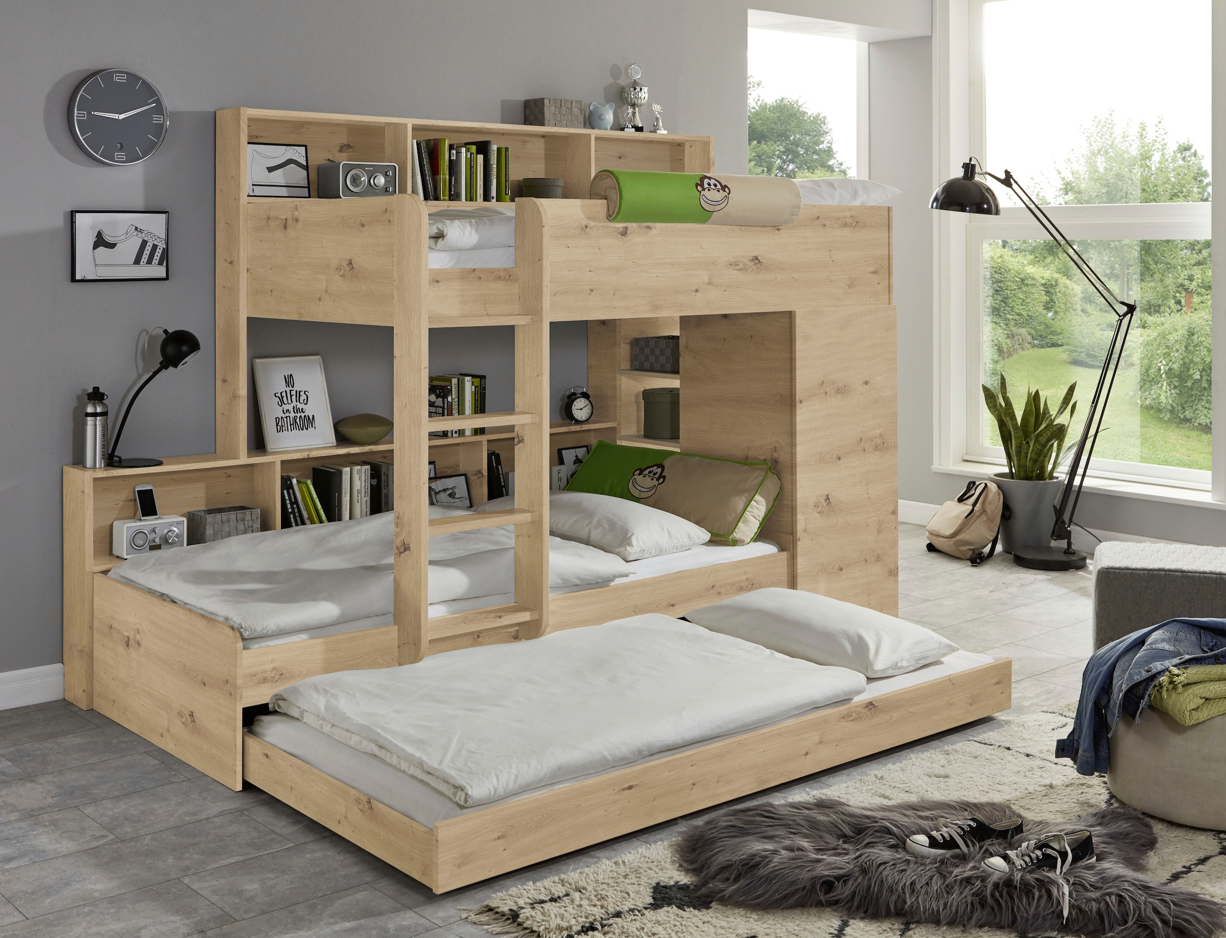 Relita Etagenbett »Sina« mit 2 Schlafgelegenheiten, Kleiderschrank und Regalablagen