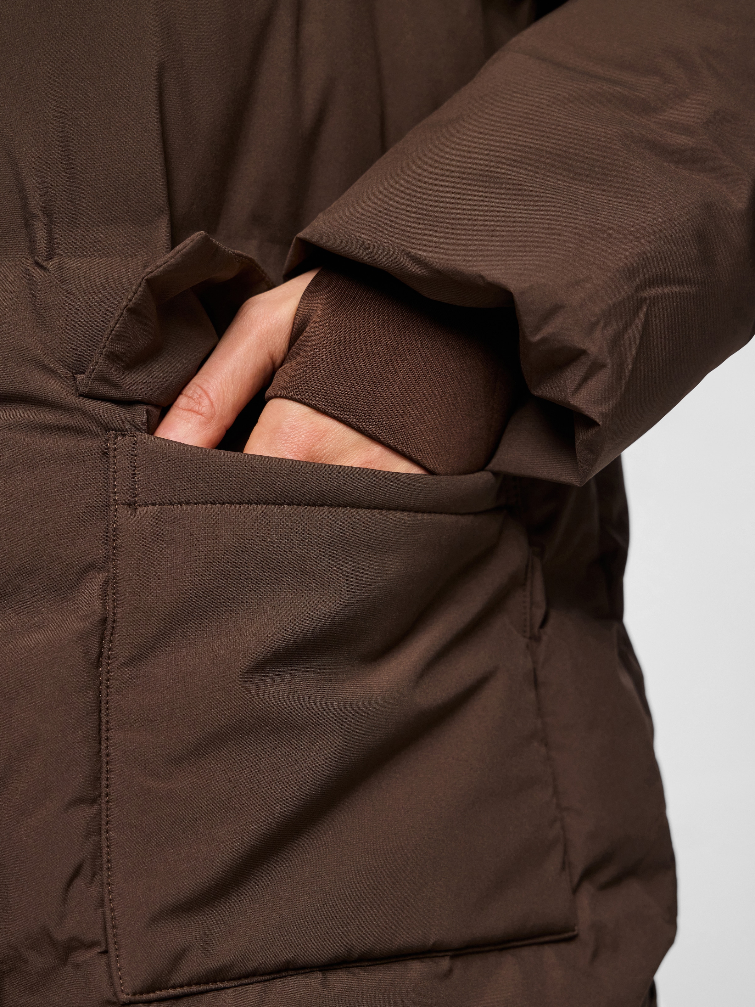 pieces Veste matelassée »PCNORMA PUFFER JACKET NOOS BC« avec capuche Kunstfaser, regular fit