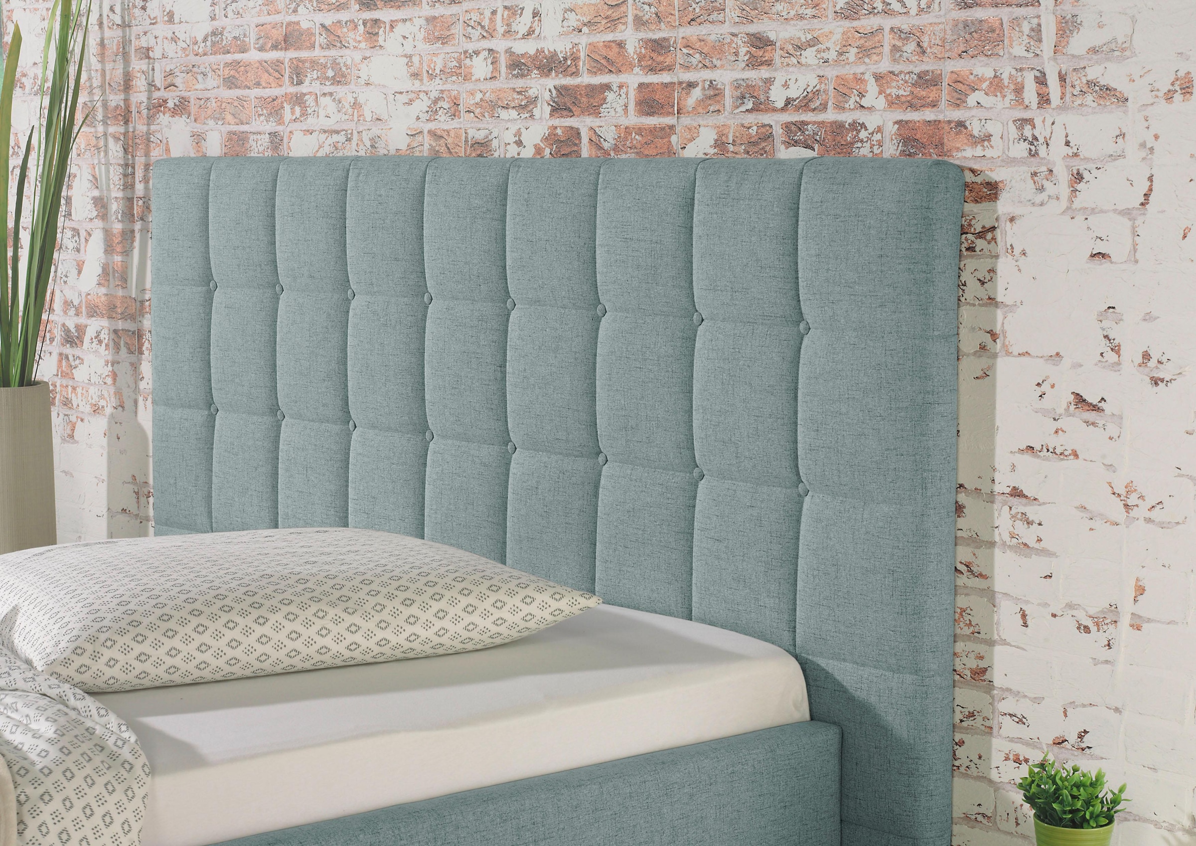 Maintal Polsterbett »Cueno« mit und ohne Matratze in 2 Ausführungen, Steppung mit Knopfheftung