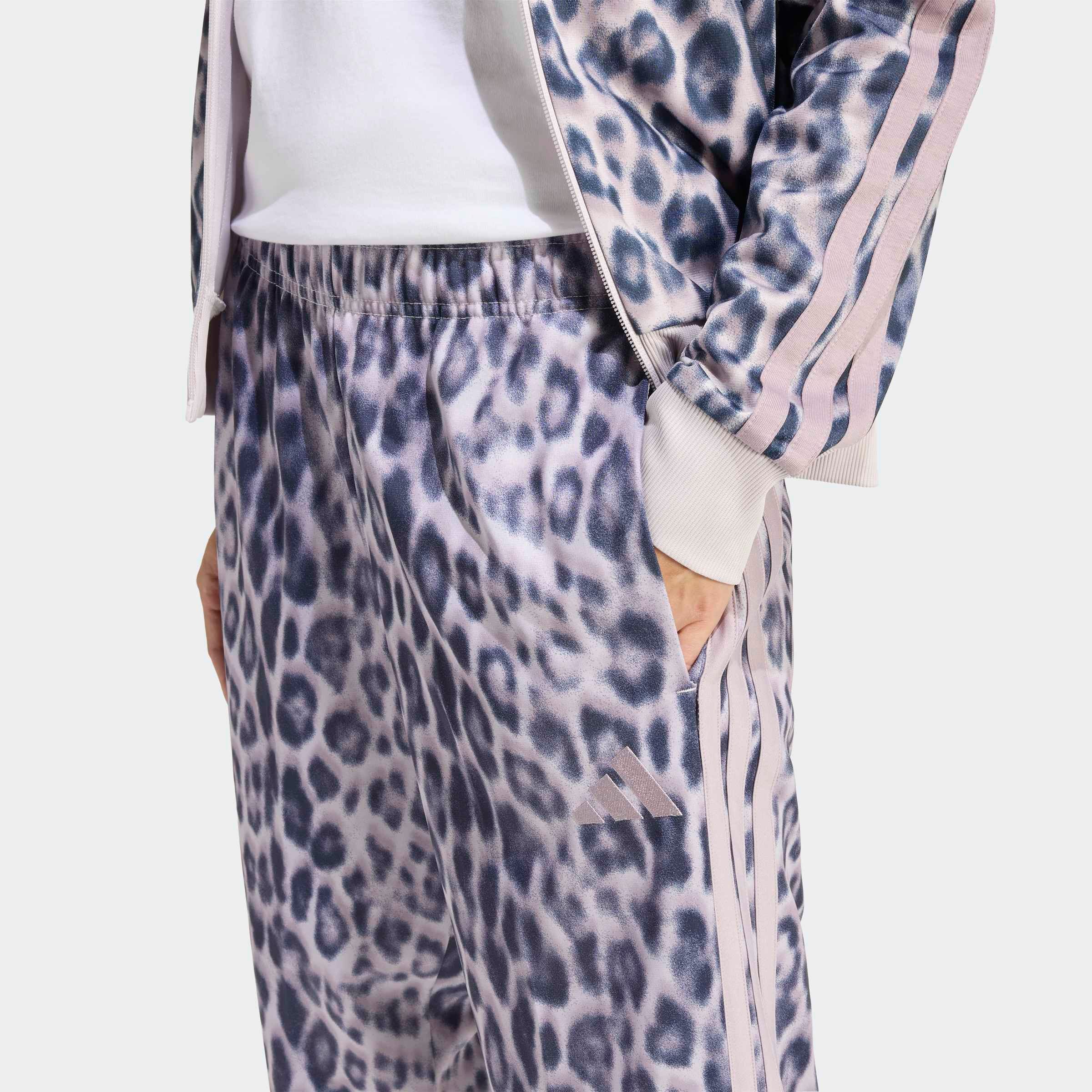 adidas Sportswear Combinaison d'entraînement »W 3S TR TS FULL« 2 pièces mit durchgehendem Reissverschluss, mit Stehkragen, mit Allover-Print