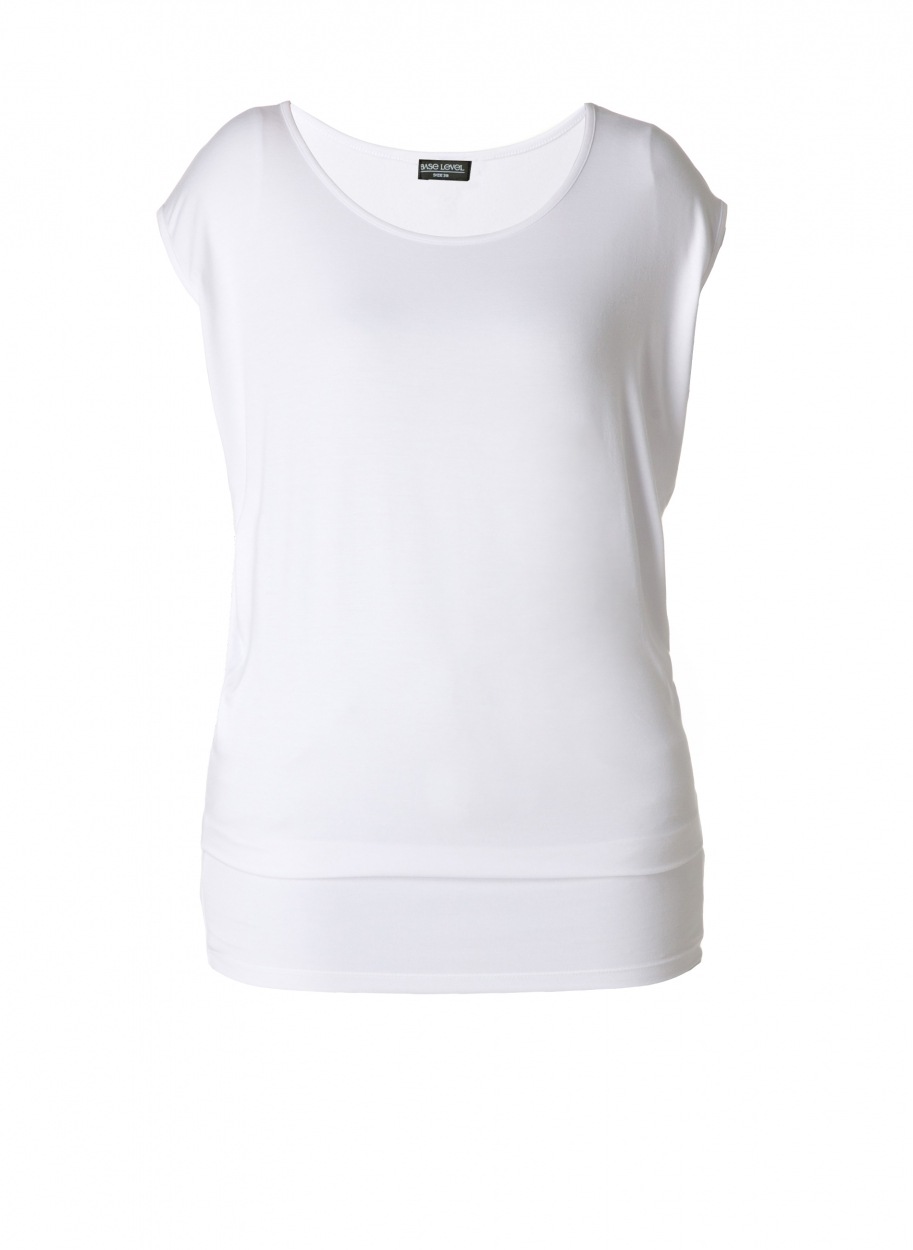 Base Level Tunikashirt »Yelitza«, Weiter Schnitt mit figurbetonter Hüfte
