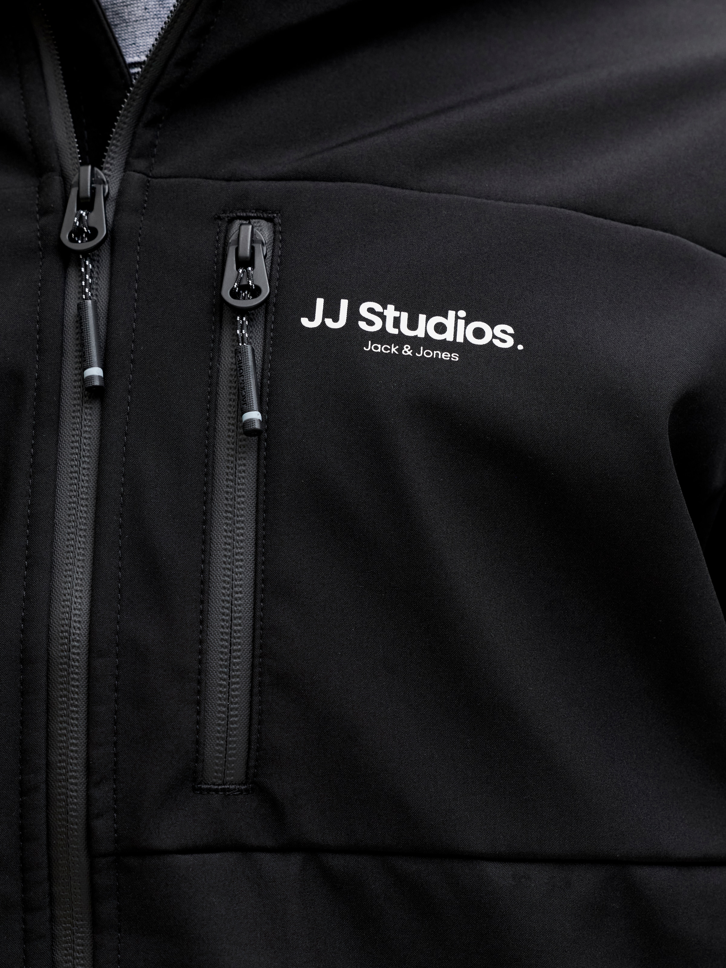 Jack & Jones Softshelljacke »JJNORTH SOFTSHELL JACKET« mit Kapuze