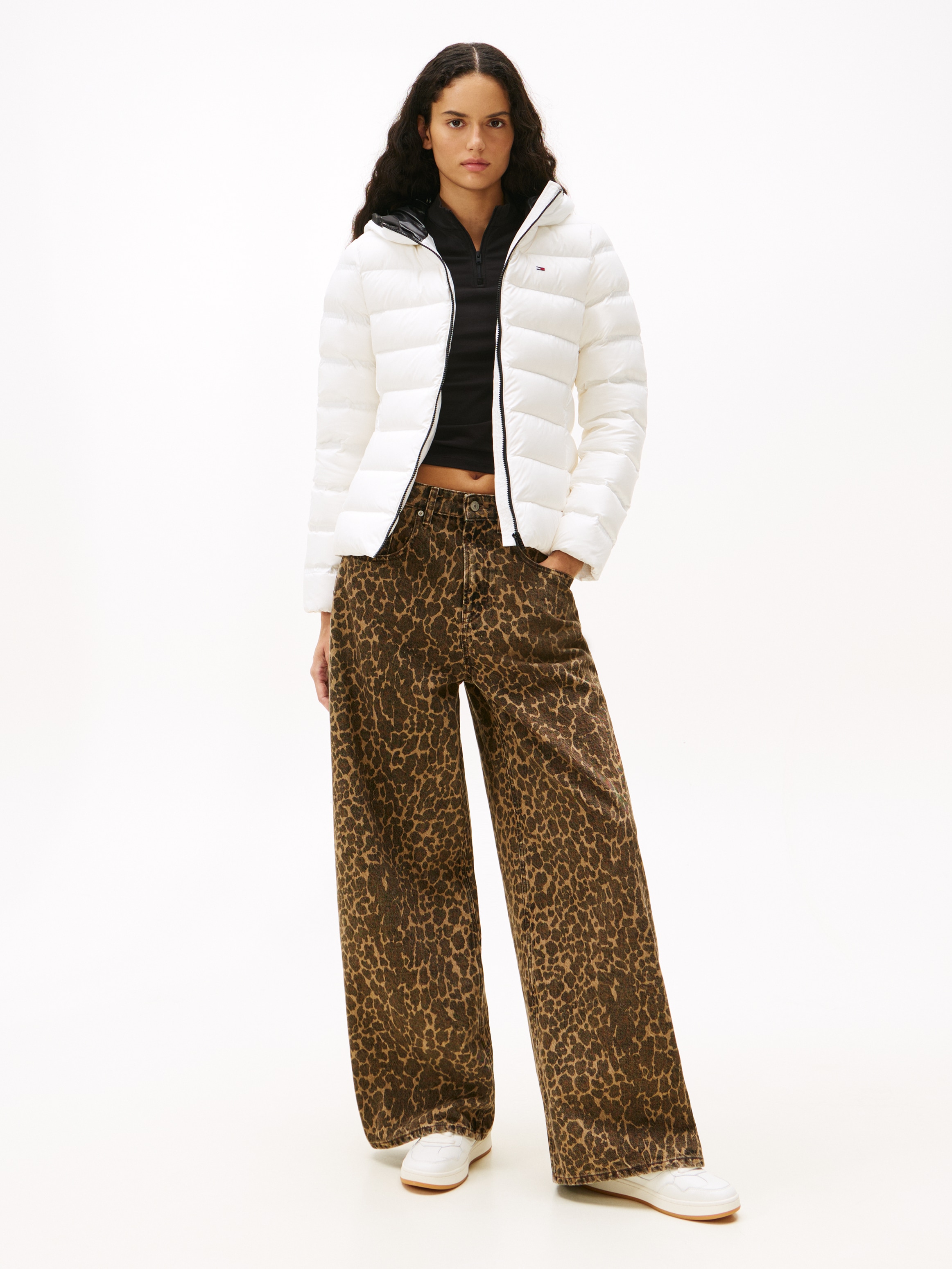 Tommy Jeans Veste matelassée »TJW SLIM HOOD PRNT DOWN JCKT EXT« mit Kapuze