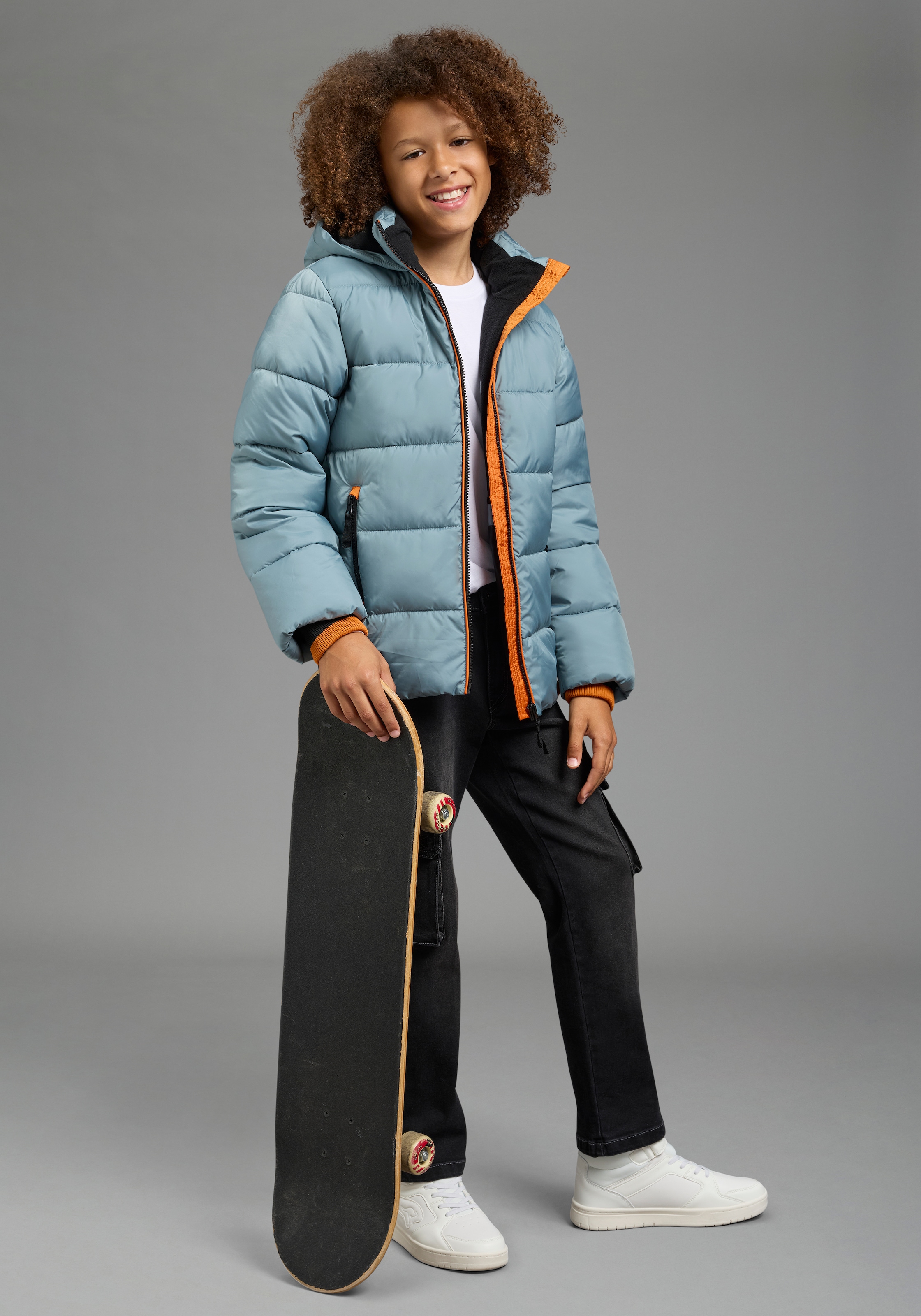 Bruno Banani Veste d'extérieur »BRUNO BANANI Steppjacke mit modischen Rib-Bündchen« avec capuche Veste chaude avec capuche, doublure en polaire, coupe-vent, déperlante,