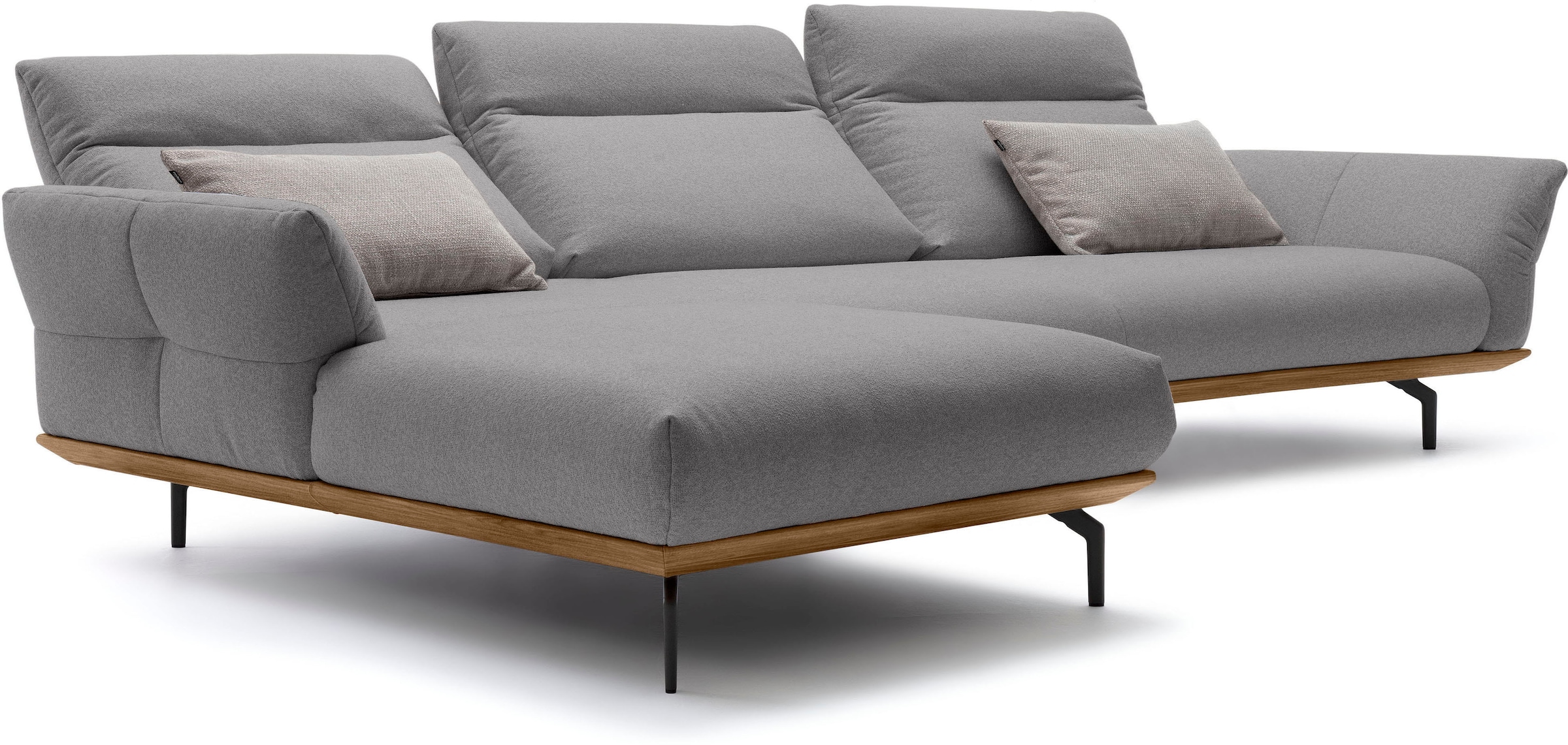 Creation BY ROLF BENZ Canapé d'angle »CR.460 Designsofa mit erstklassigem Sitzkomfort« socle en noyer, pieds d’angle en gris ombre, largeur 338 cm