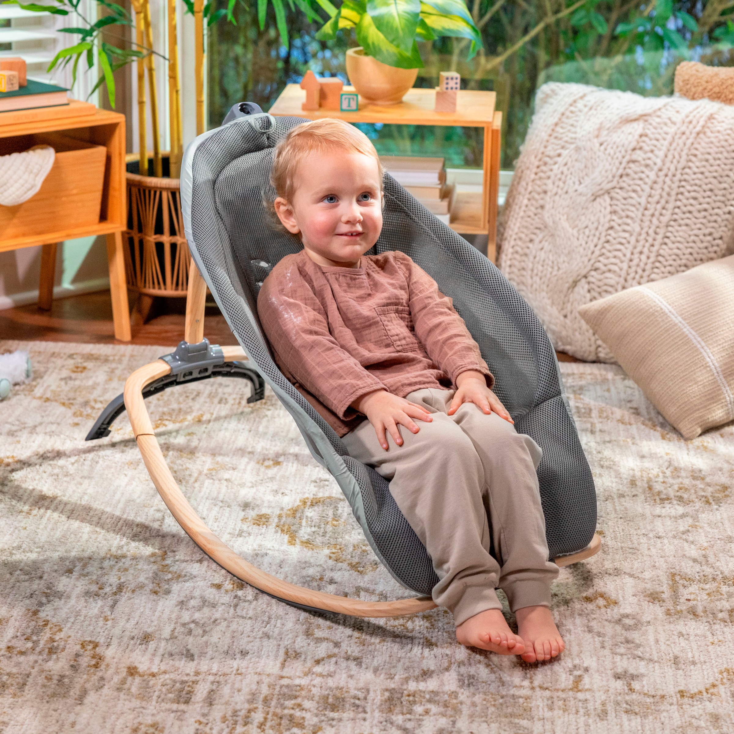 ingenuity Babywippe »Every Season™ Rocking Seat - Wesley™« bis 18,14 kg mit Melodien und Geräuschen