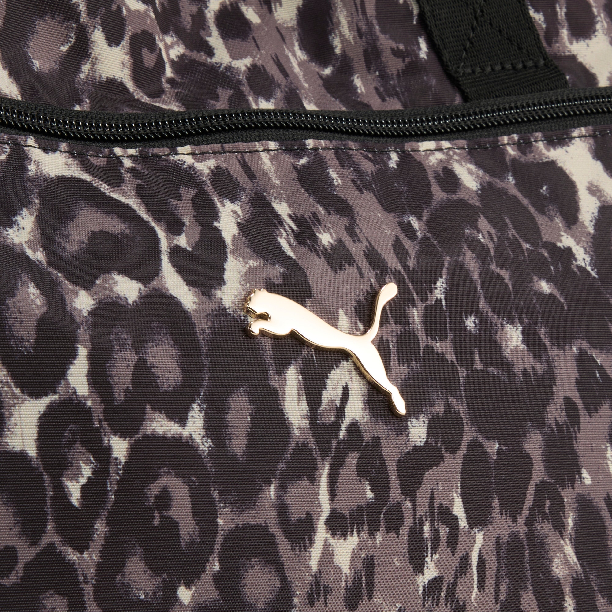 PUMA Sac à bandoulière »POP TOTE« pochette avec imprimés graphiques féminins, avec fermeture éclair