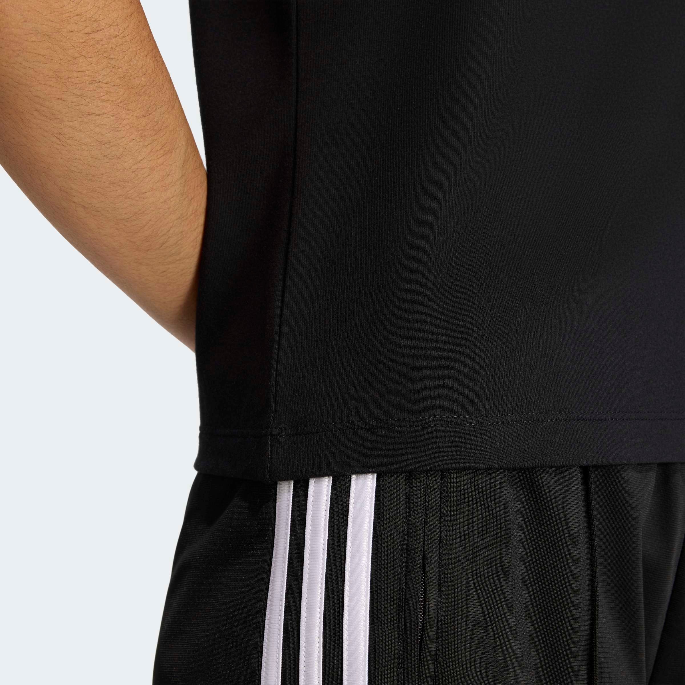 adidas Originals T-shirt »3-STREIFEN SCHMAL GESCHNITTEN« coupe ajustée douce, sans fermeture, pour un look sportif