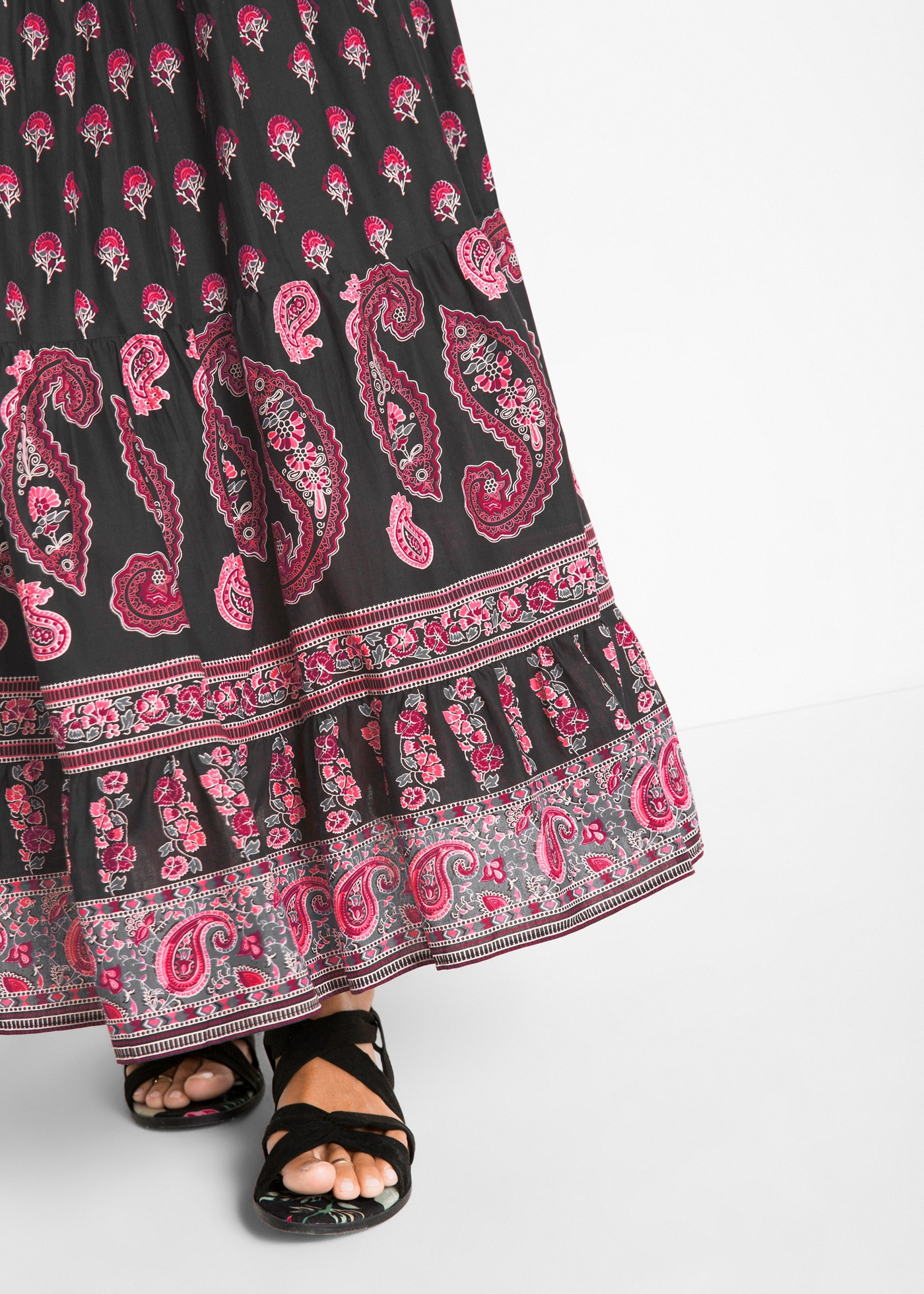 bonprix Maxi jupe aus Baumwolle, A-Linie Passform, mit individuellem Print