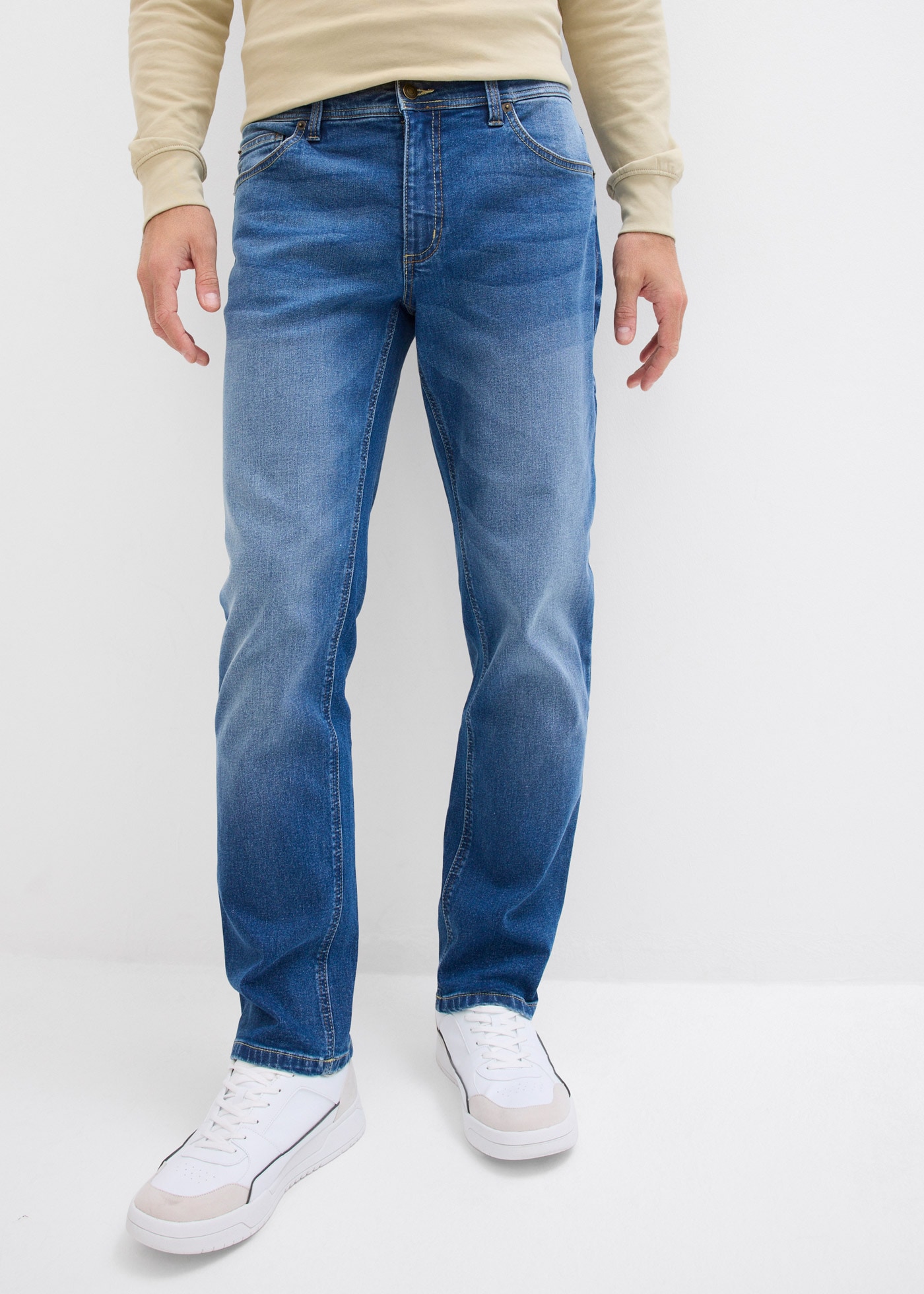 bonprix Jeans coupe régulière »Regular Fit Stretch-Jeans, Straight« Regular-fit-Passform, mit Elasthan-Anteil, im Casual Stil