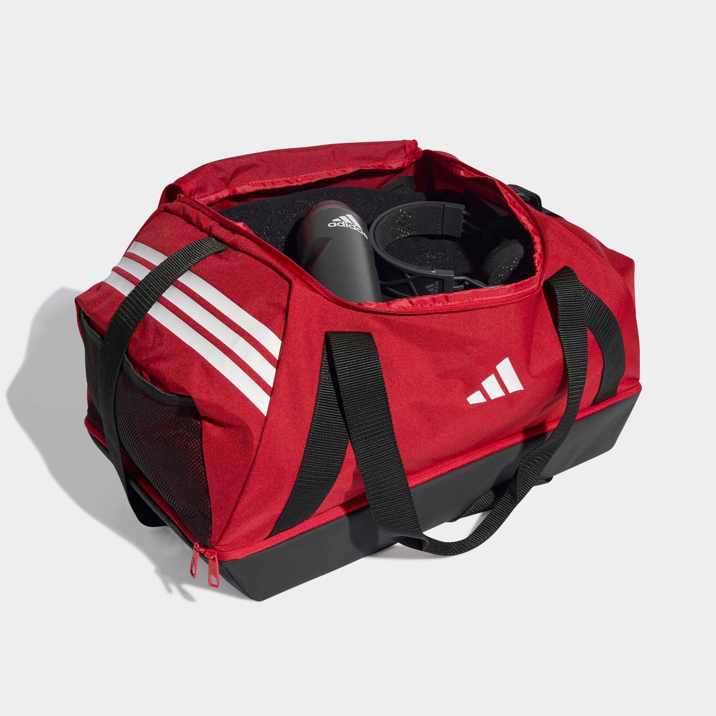 adidas Performance Sporttasche »TIRO MEDIUM DUFFELBAG MIT BODENFACH«