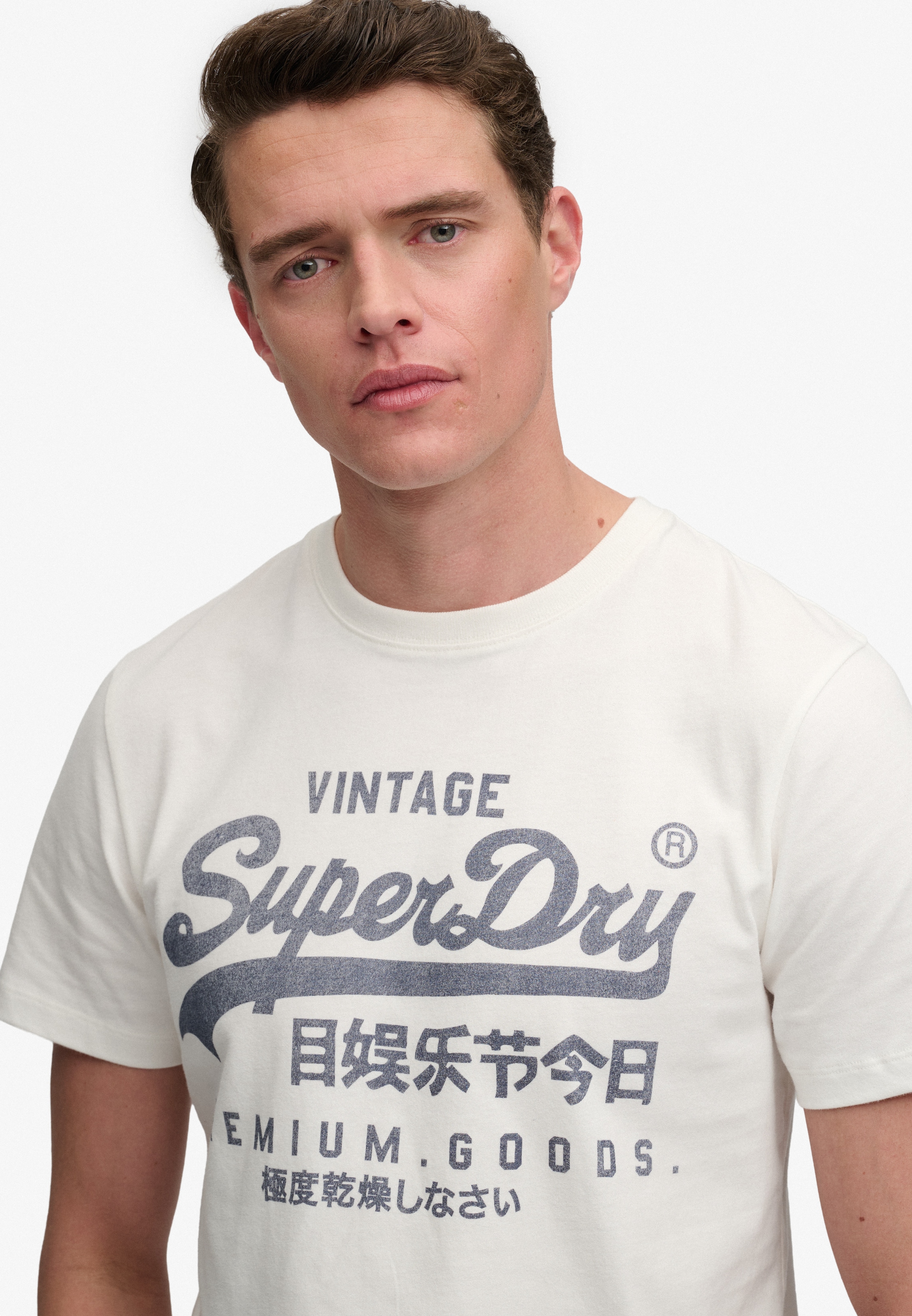 Superdry Shirt à col rond »VL CLASSIC TEE« coton, coupe décontractée