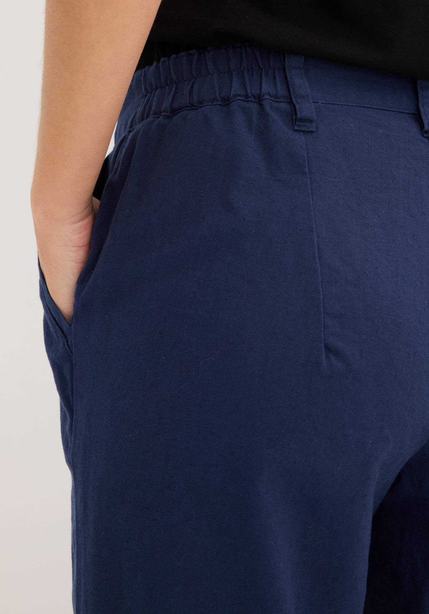 bonprix Pantalon en lin  aus Leinen-Baumwoll-Mix, Loose Fit, komfortable Leibhöhe
