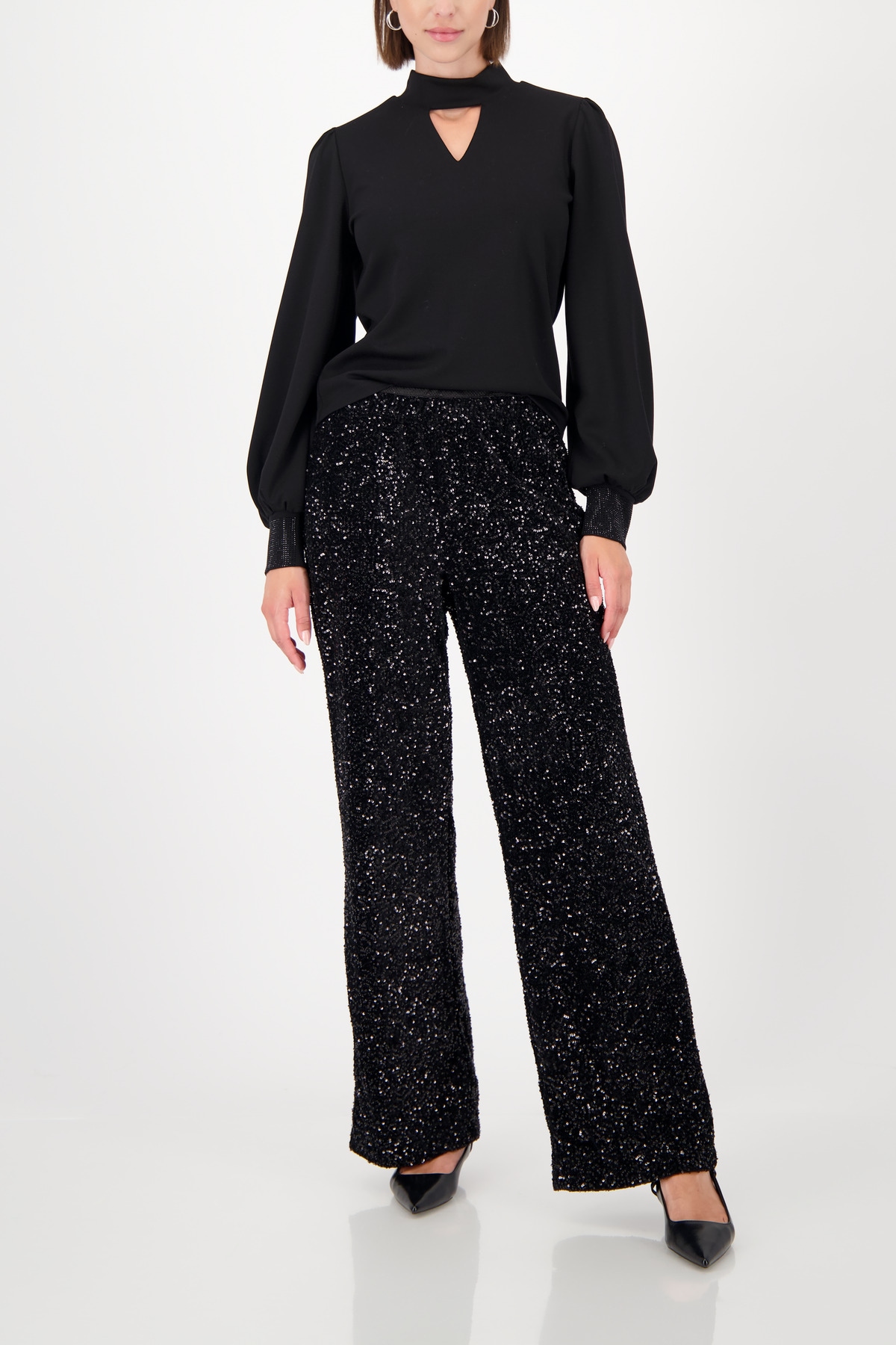 Monari Sweatshirt »Sweatshirt Cut out + Schmuck«, Regular fit mit Stehkragen
