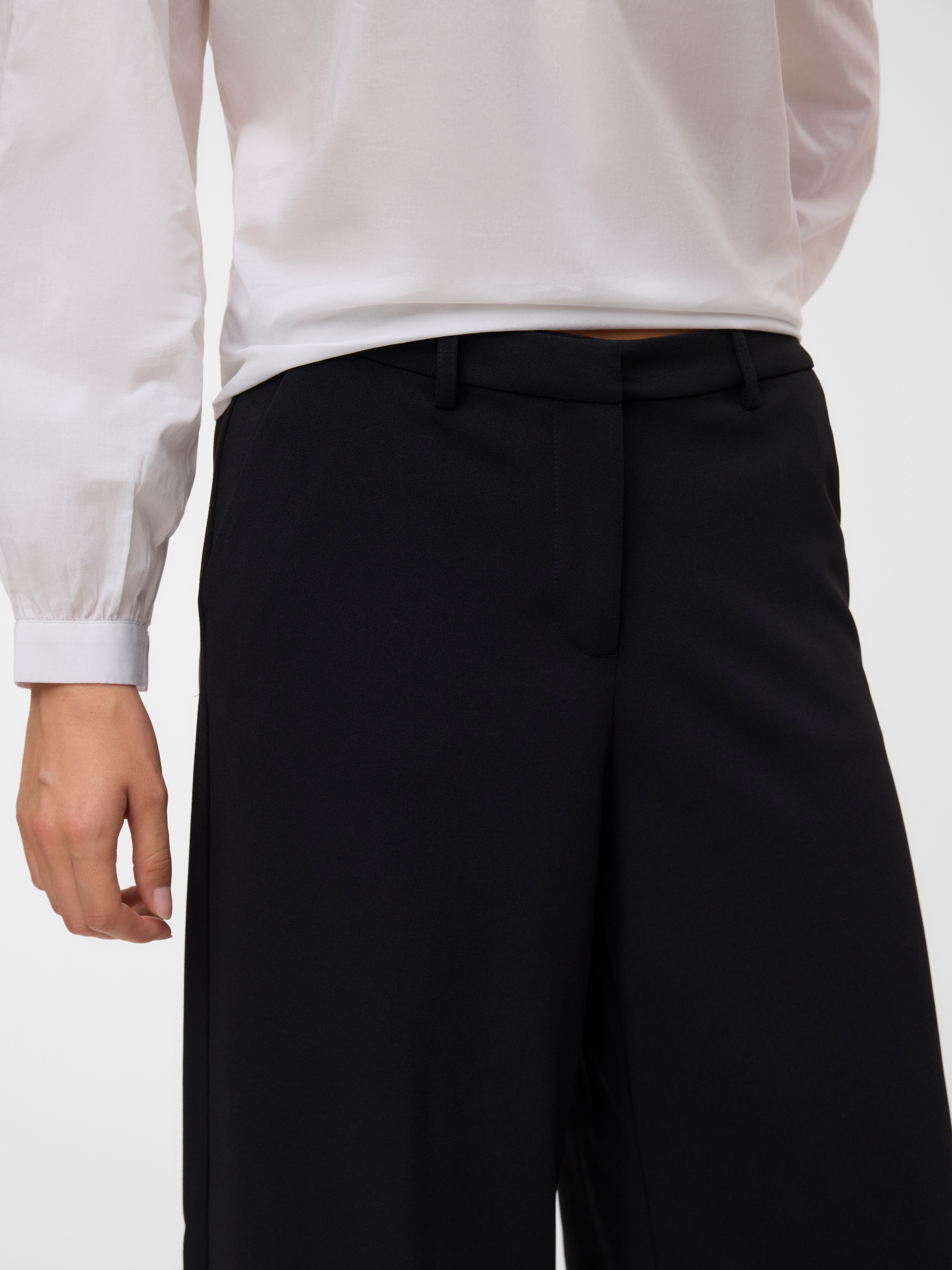 Vero Moda Pantalon de costume »VMZAMIRA MW WIDE PANT NOOS«  Mélange de matières, coupe large, taille régulière