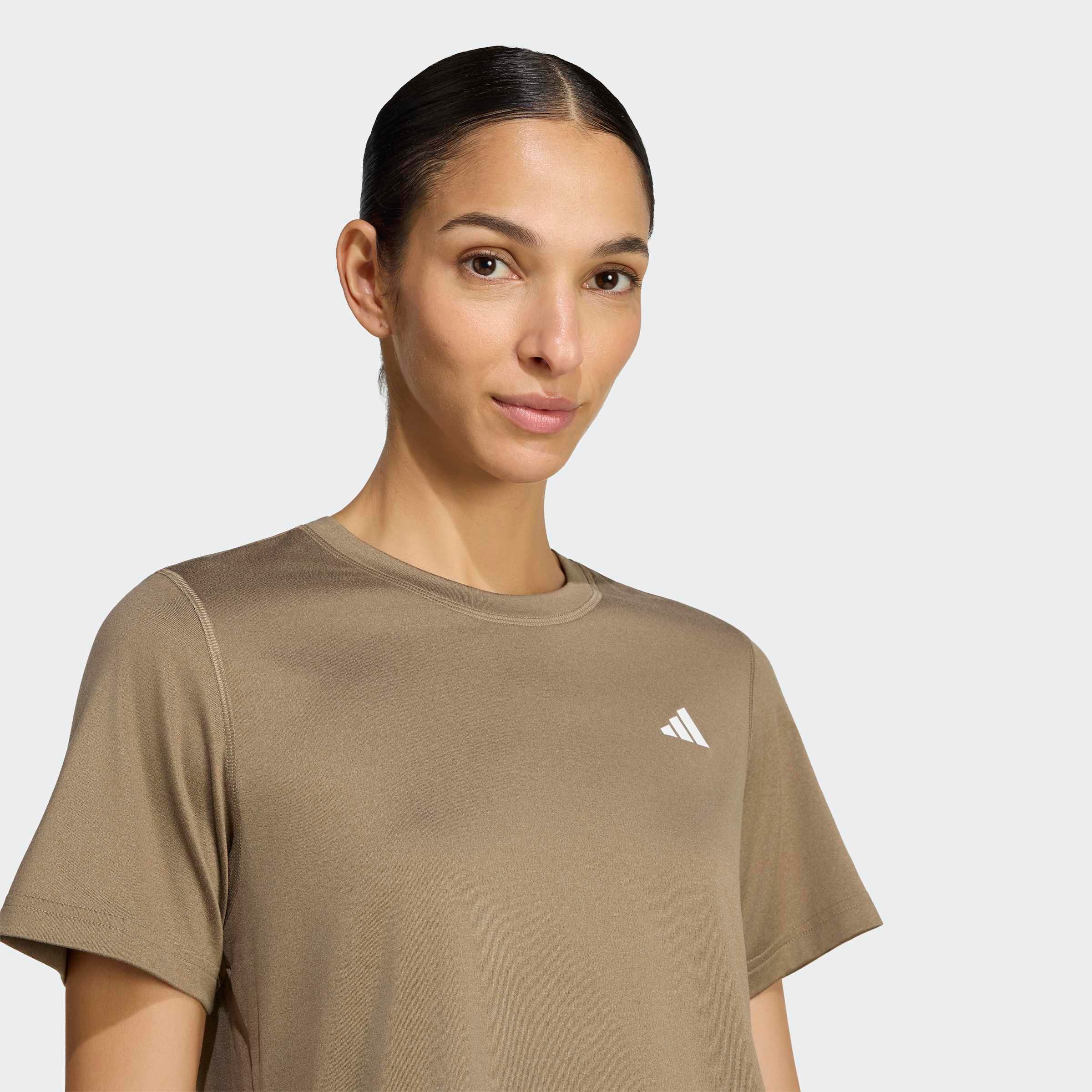 adidas Performance T-shirt »WORKOUT ESSENTIALS« pour adultes, avec col rond, sans fermeture, en polyester