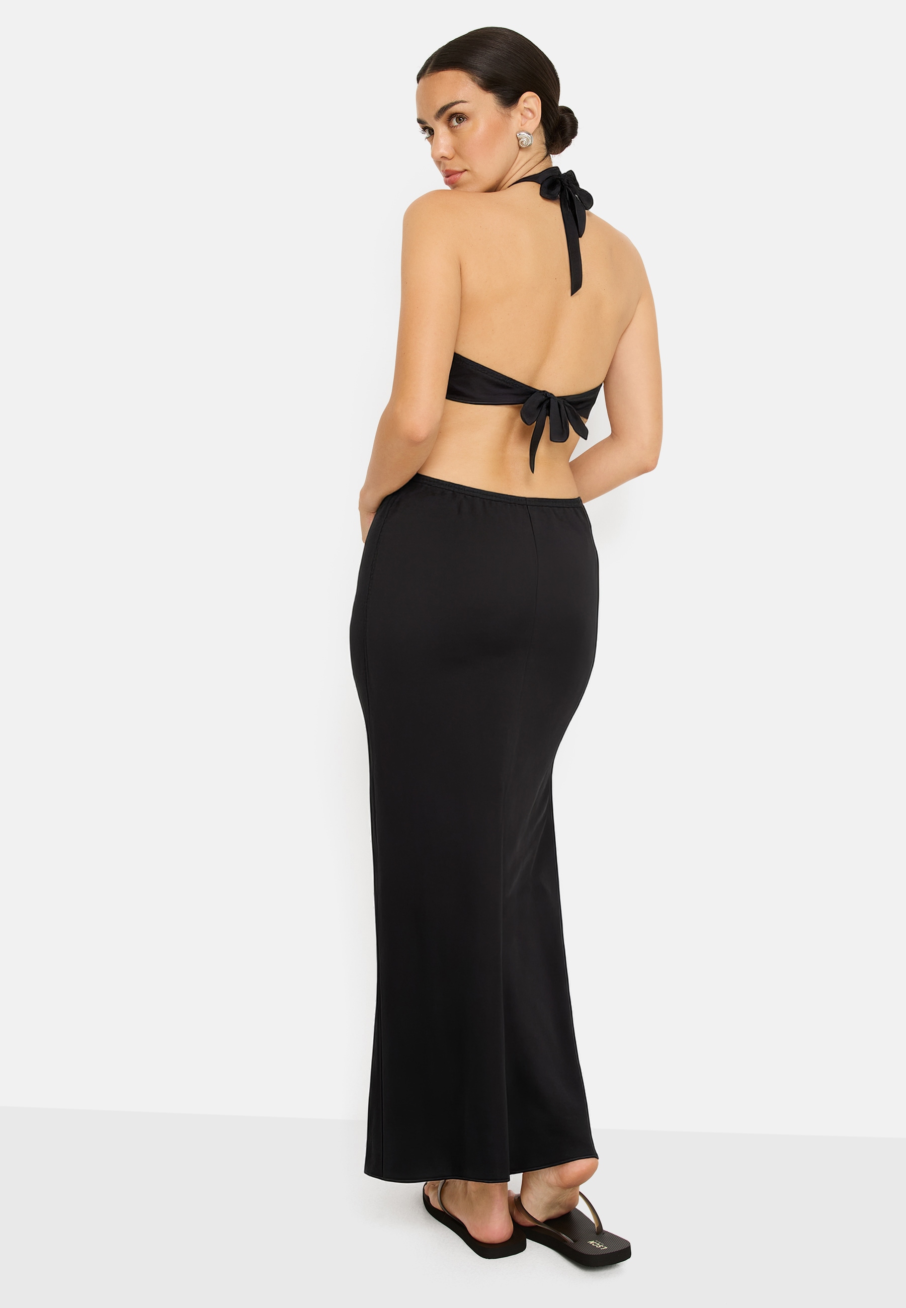 LSCN by LASCANA Neckholderkleid mit Cut-outs, Maxikleid