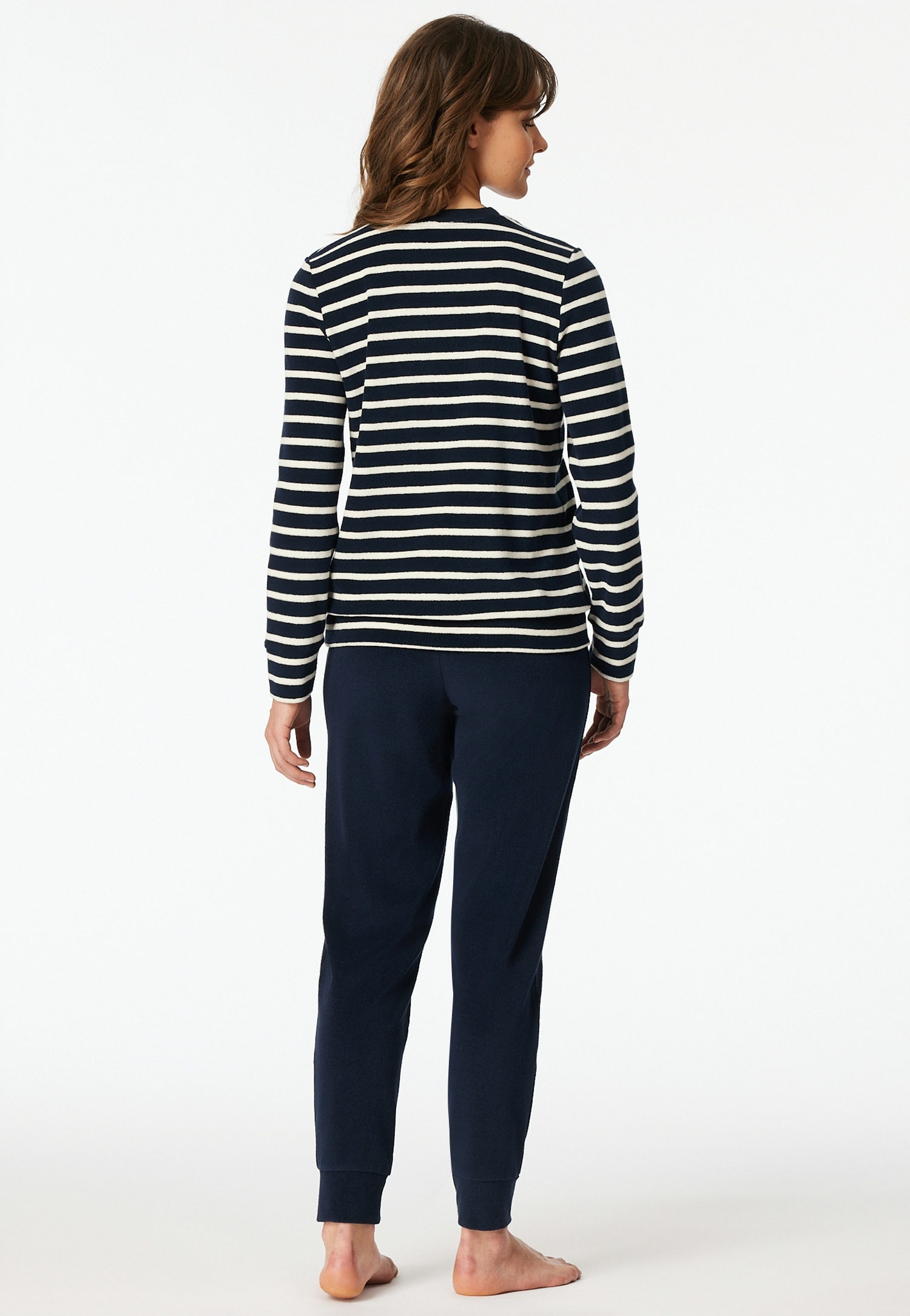 Schiesser Pyjama »Casual Essentials« 2 pièces wärmende Frottee-Qualität, Rundhalsausschnitt, langärmelig