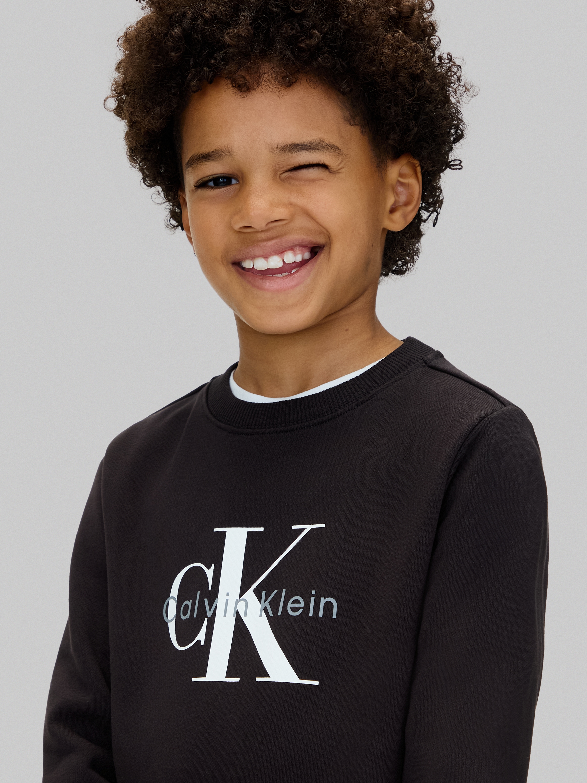 Calvin Klein Jeans Sweatshirt »CK MONOGRAM TERRY CN SWEATSHIRT«, für Kinder bis 16 Jahre, Logo-Print
