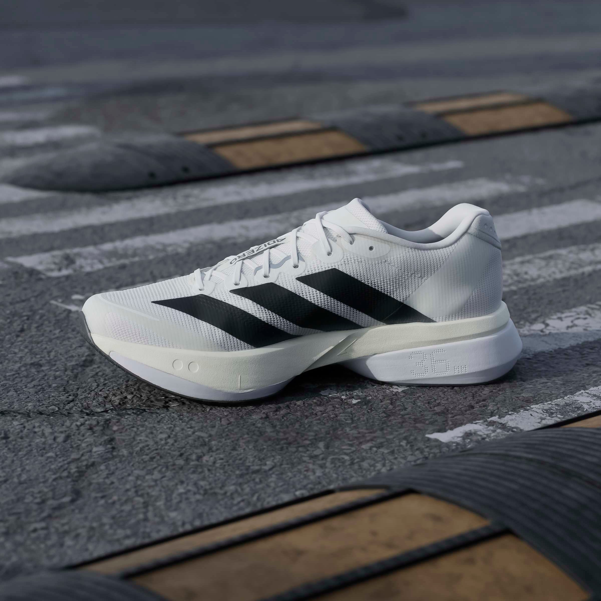 adidas Performance Chaussure de course »ADIZERO BOSTON 13«