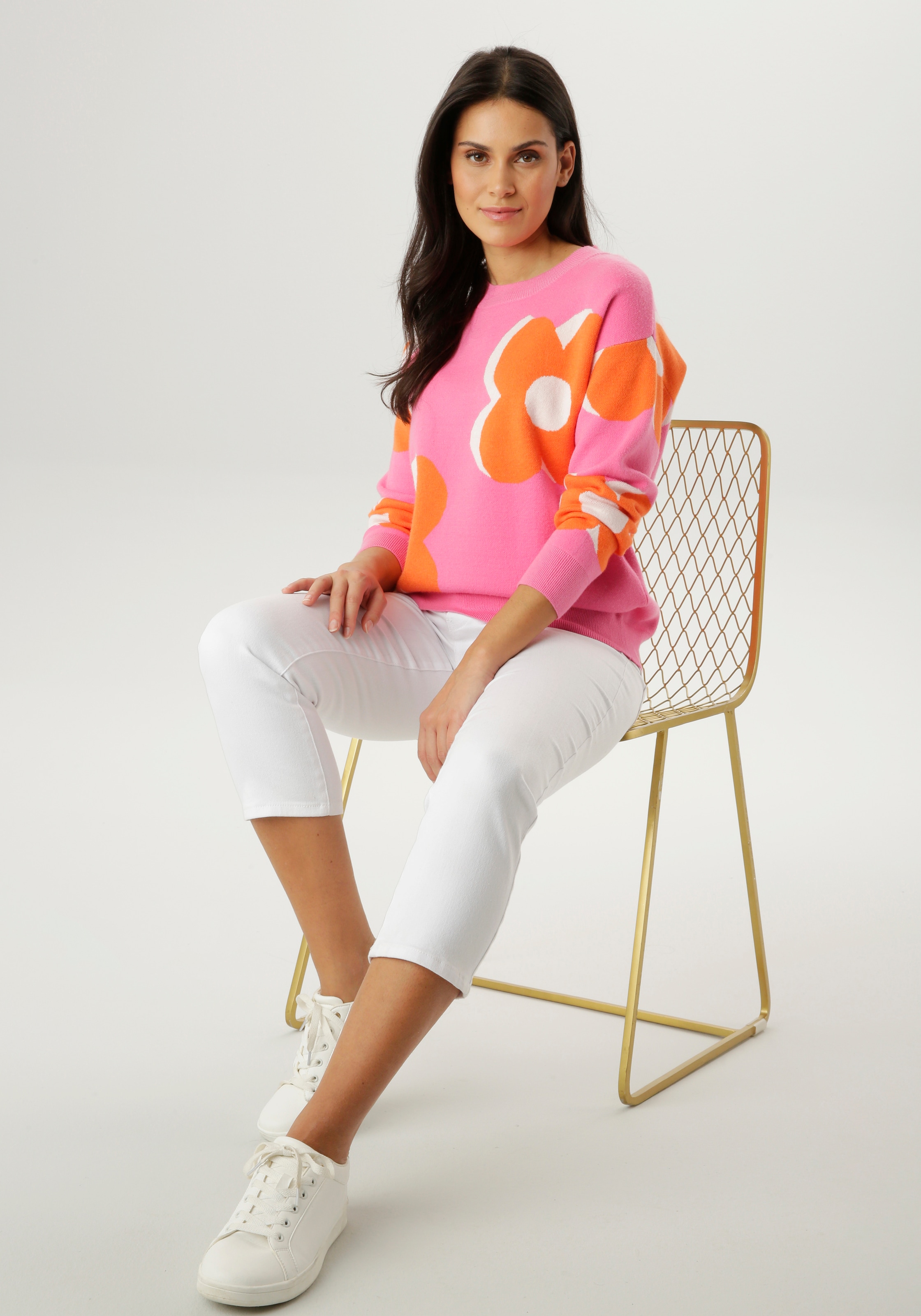 Aniston SELECTED Pull en tricot mit trendiger Blumenblüten-Jacquardmusterung - NEUE KOLLEKTION