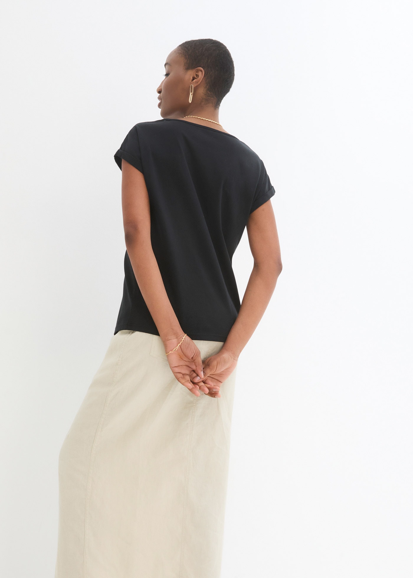 bonprix Tunikashirt Oversize-Passform, Kurzarm-Design, für Frühling und Sommer