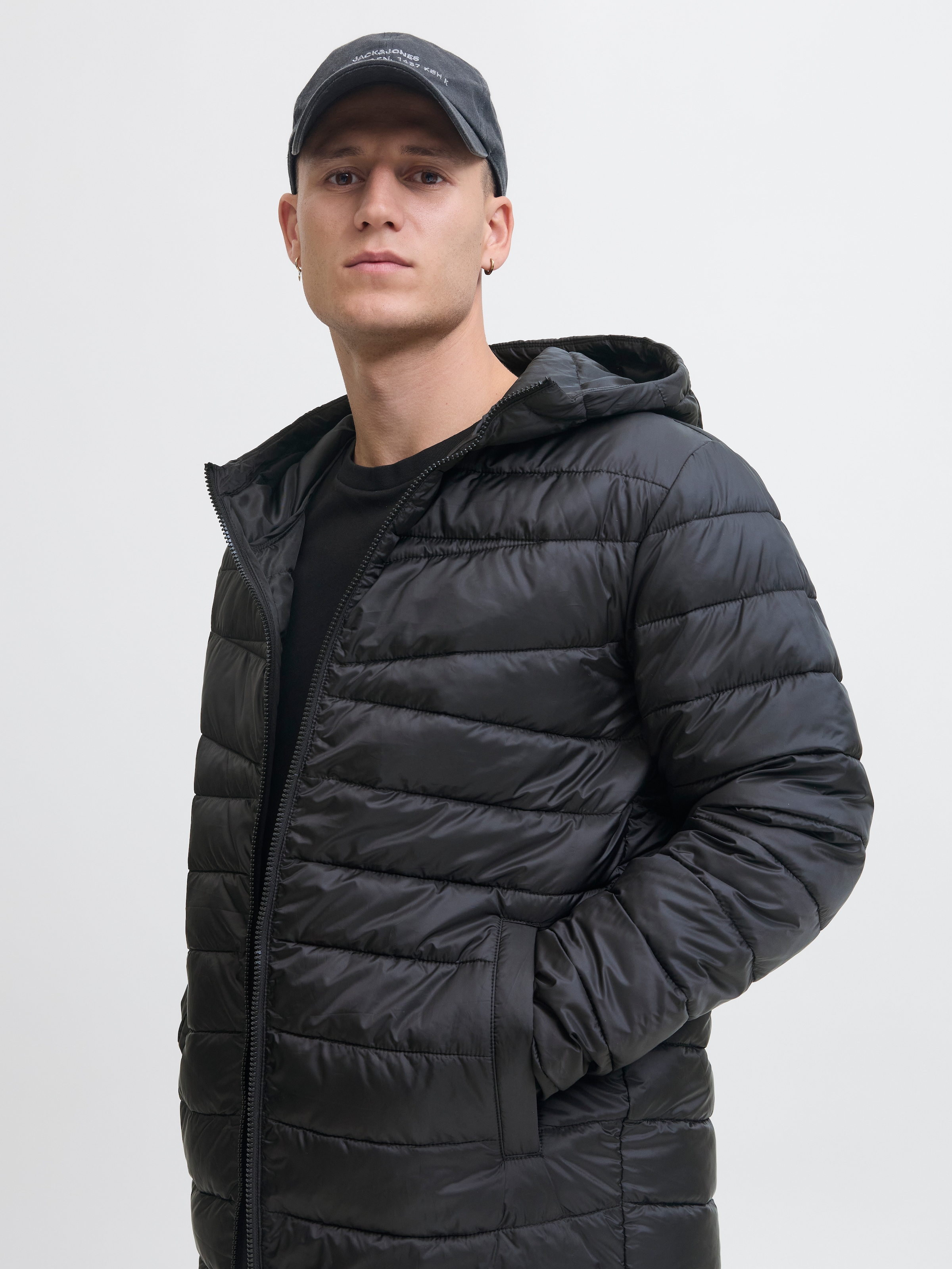 Jack & Jones Veste matelassée »JJWEST LIGHT PUFFER HOOD« mit Kapuze