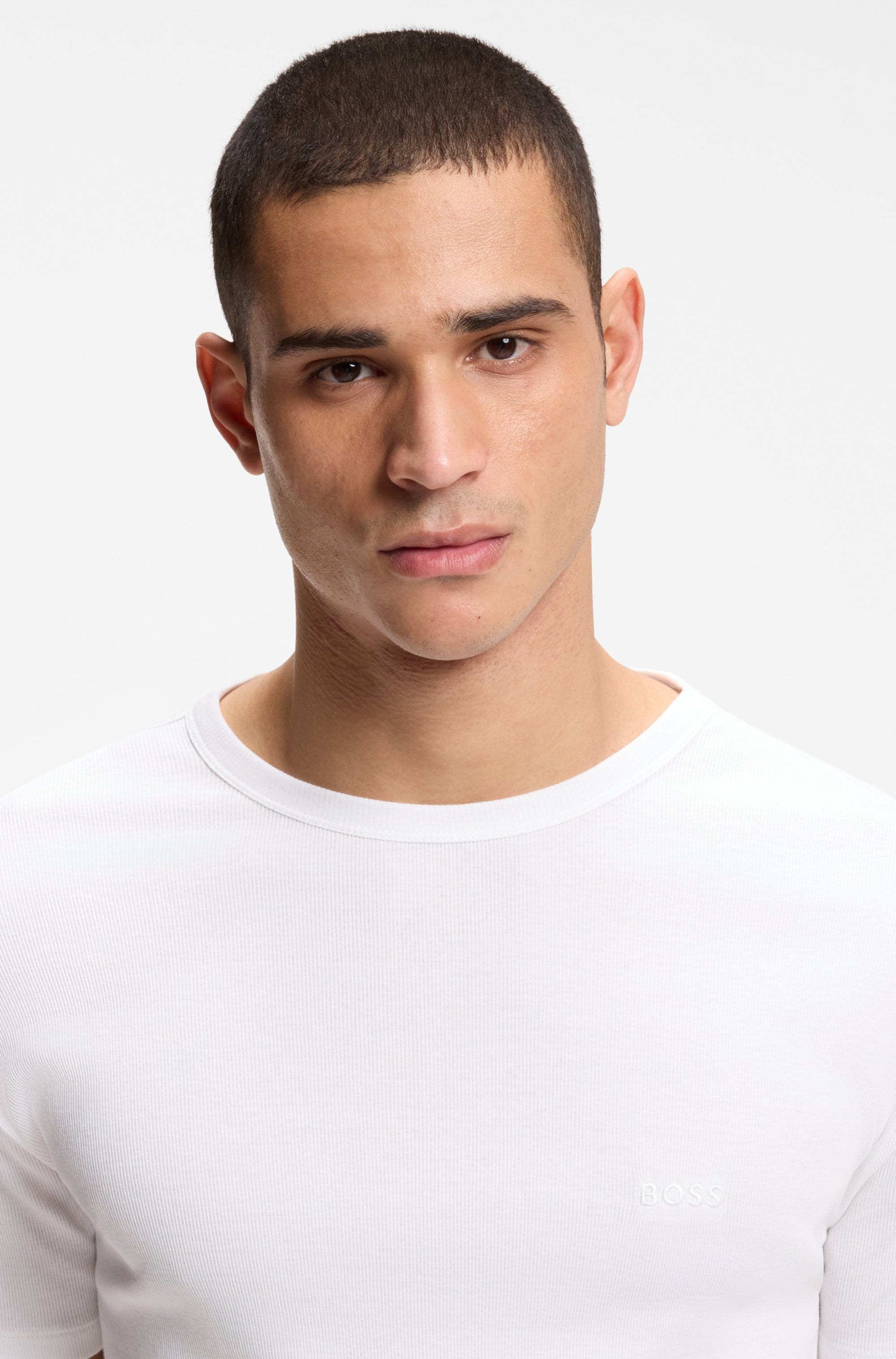 BOSS T-Shirt Ton in Ton Stickerei