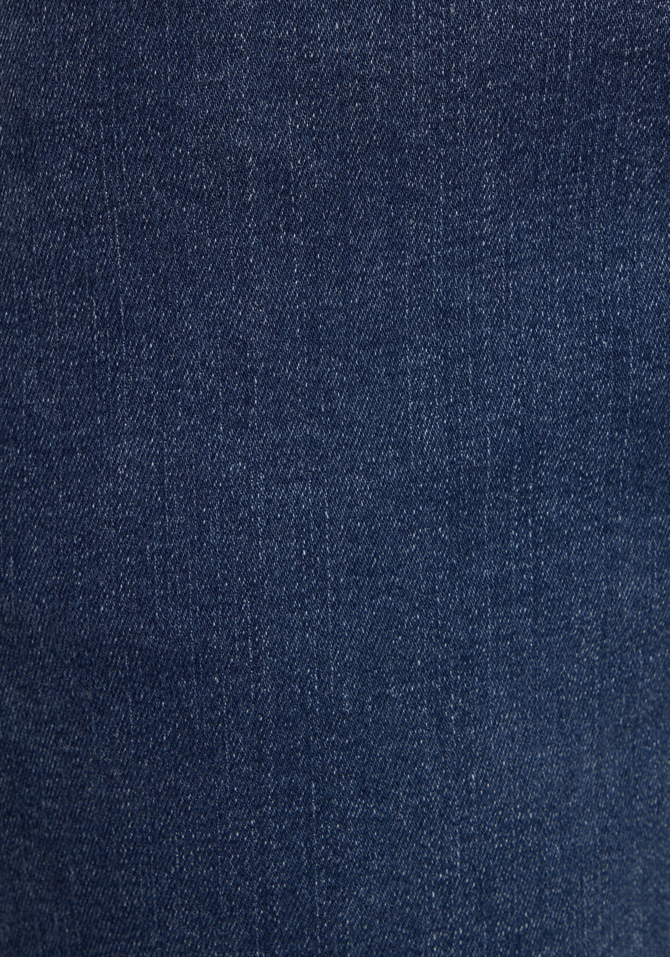 Buffalo Ankle-Jeans in angesagter Barrel-Form