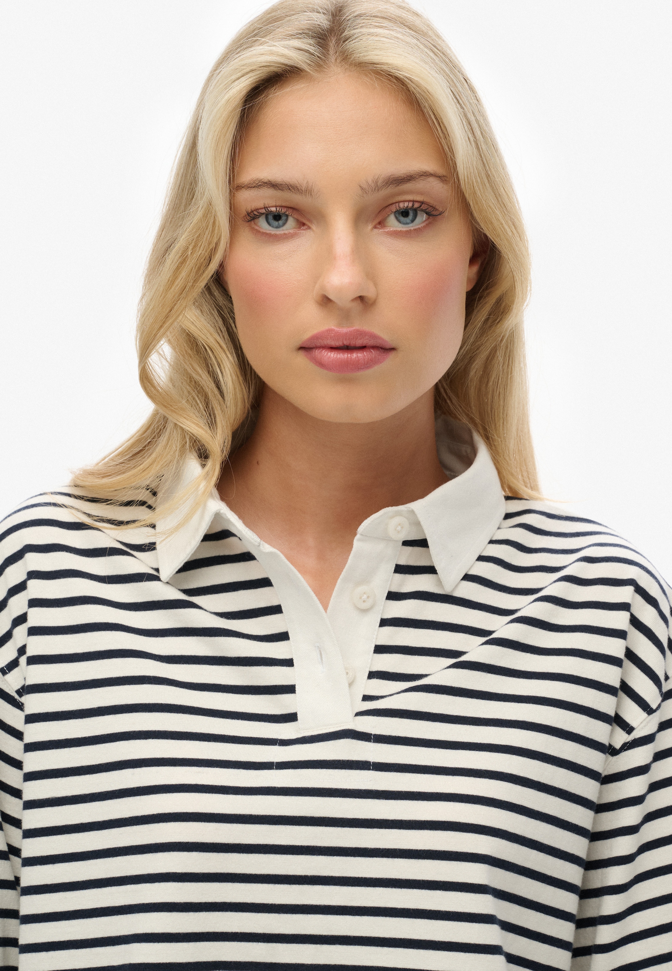 Superdry Polo à manches longues »ATH ESS CROPPED STRIPE RUGBY« Paquet, 2 en coton et jersey simple, coupe oversize, avec col polo