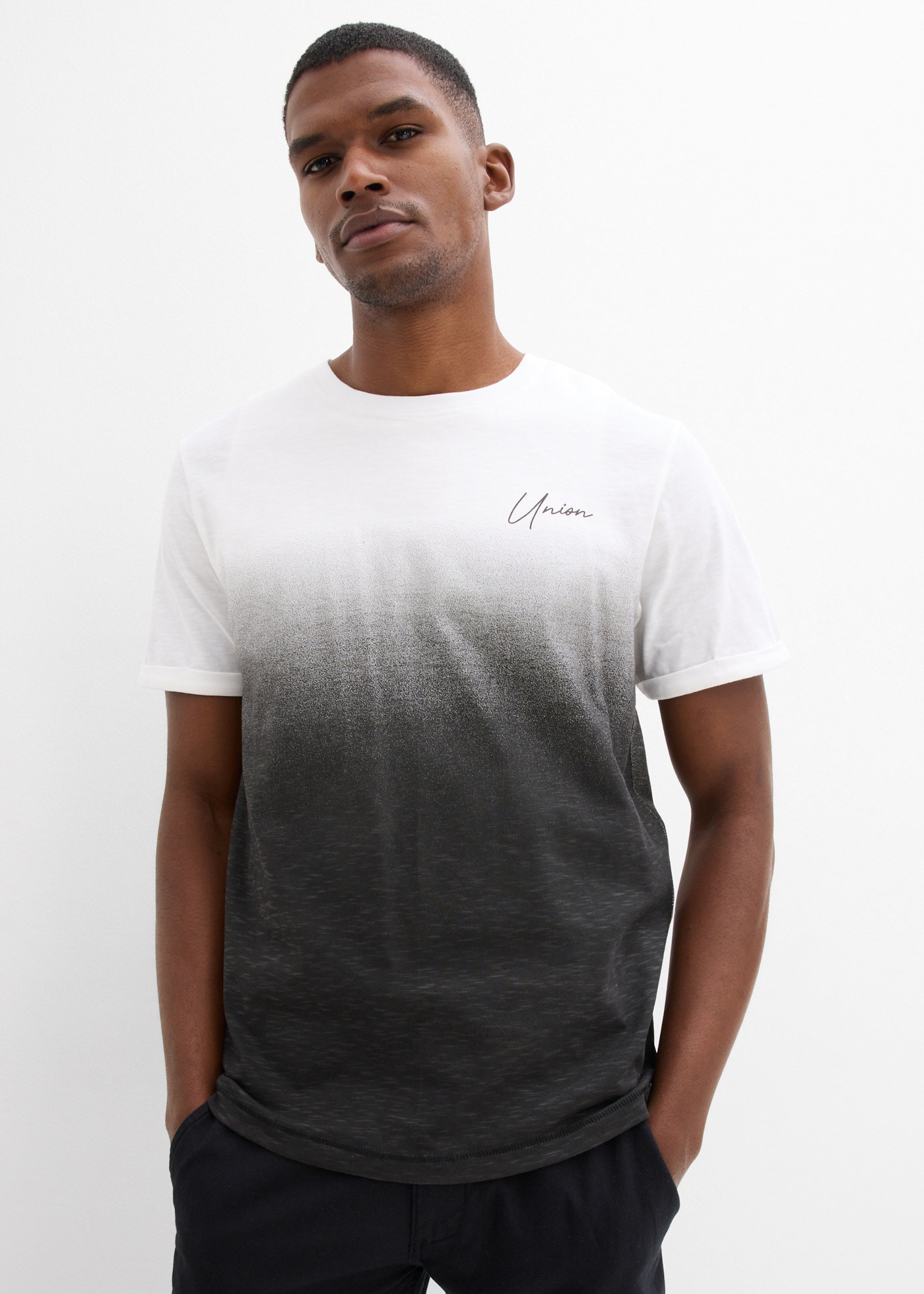 bonprix T-Shirt 1 Slim Fit Passform, Kurzarm, atmungsaktives Jersey-Material