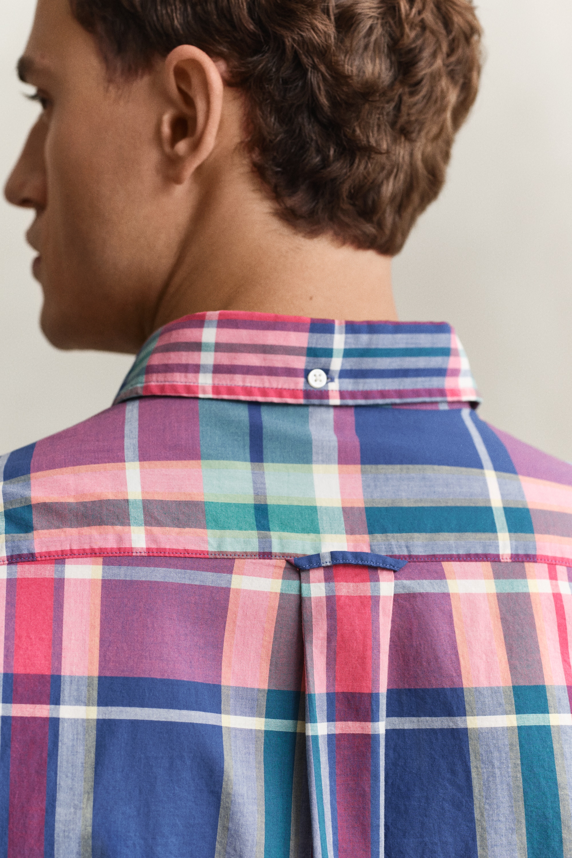Gant Chemise à manches longues »REGULAR INDIAN MADRAS CHECK« coupe regular fit avec col boutonné