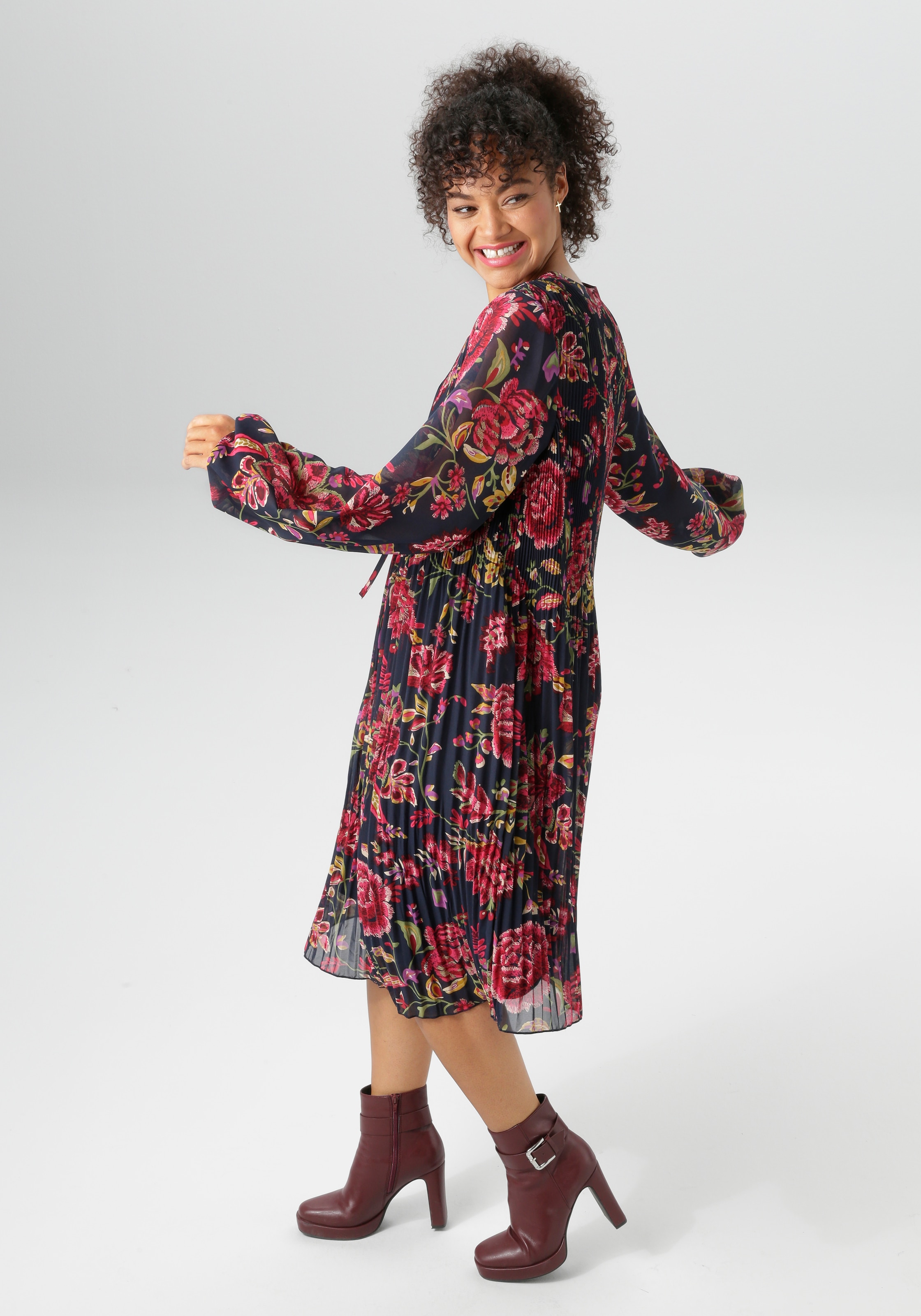 Aniston PLUS Robe d'été in Alloverprint - NEUE KOLLEKTION