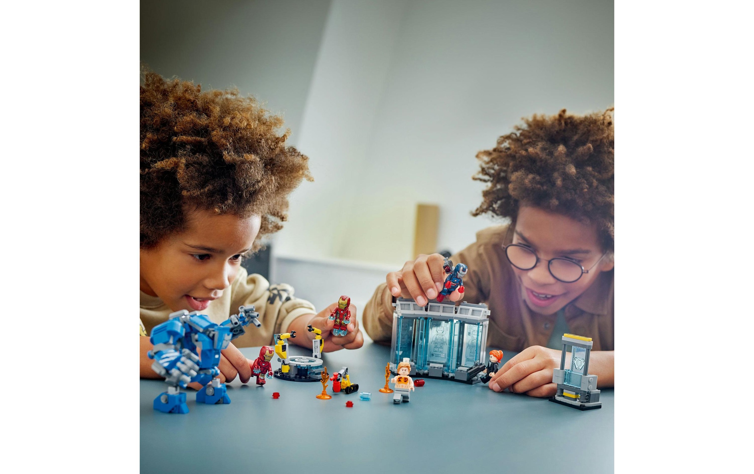 LEGO® Spielbausteine »Marvel Iron Mans Labor: Halle der Rüstungen 1800531«