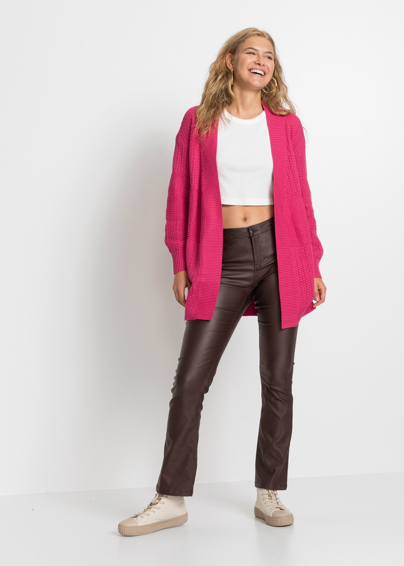 bonprix Longstrickjacke »Longstrickjacke« lockere Passform, mit Strickmuster, casual Stil