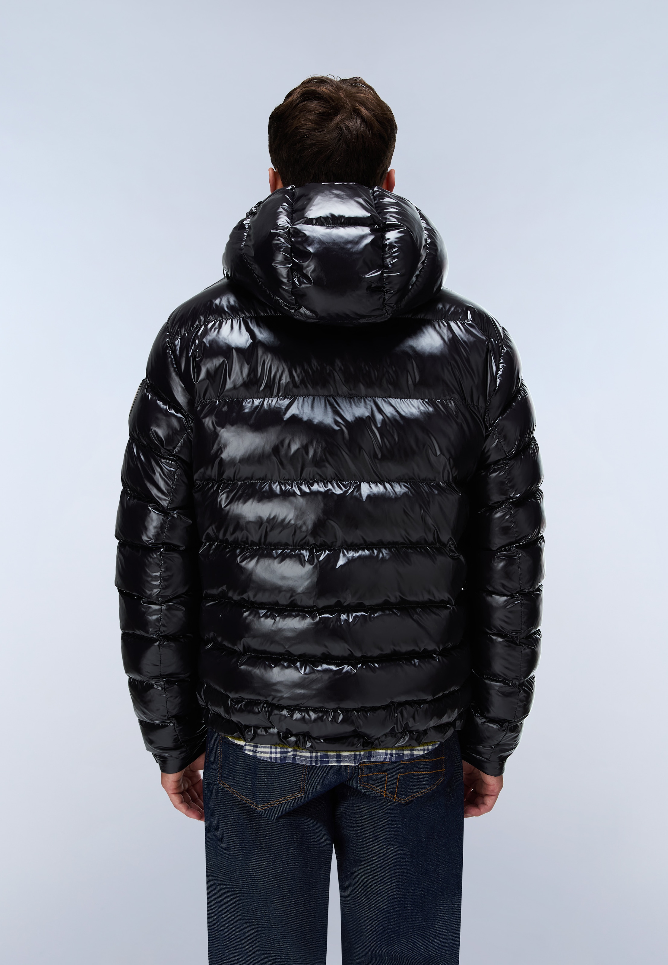 Napapijri Steppjacke »A-TEREZ SHINY BLACK BEAUTY« mit markanter Steppung, aus Polyamid, auch in grossen Grössen