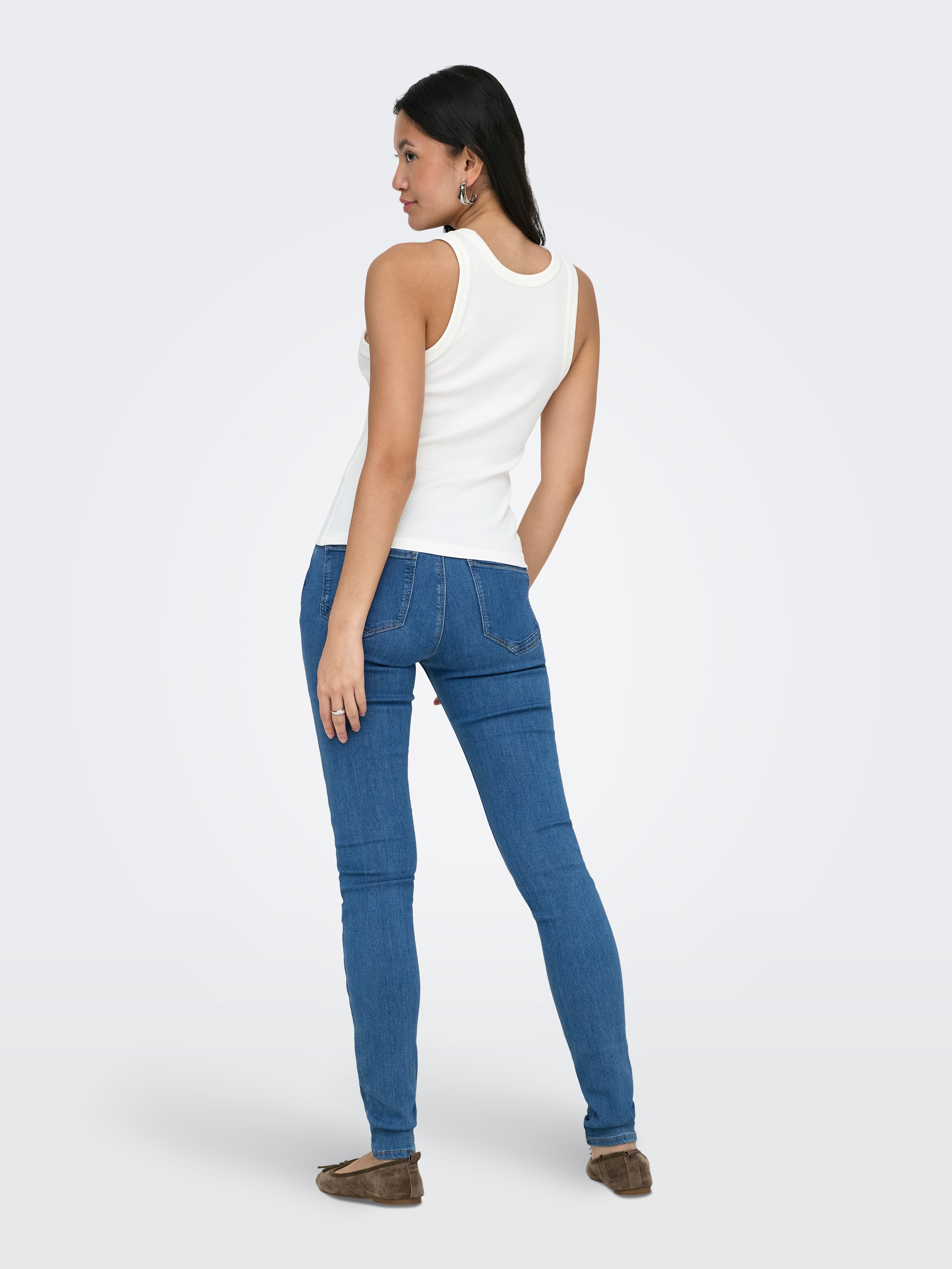 ONLY Débardeur »ONLVAL 2-WAY TANK TOP JRS NOOS« mélange de coton, col rond