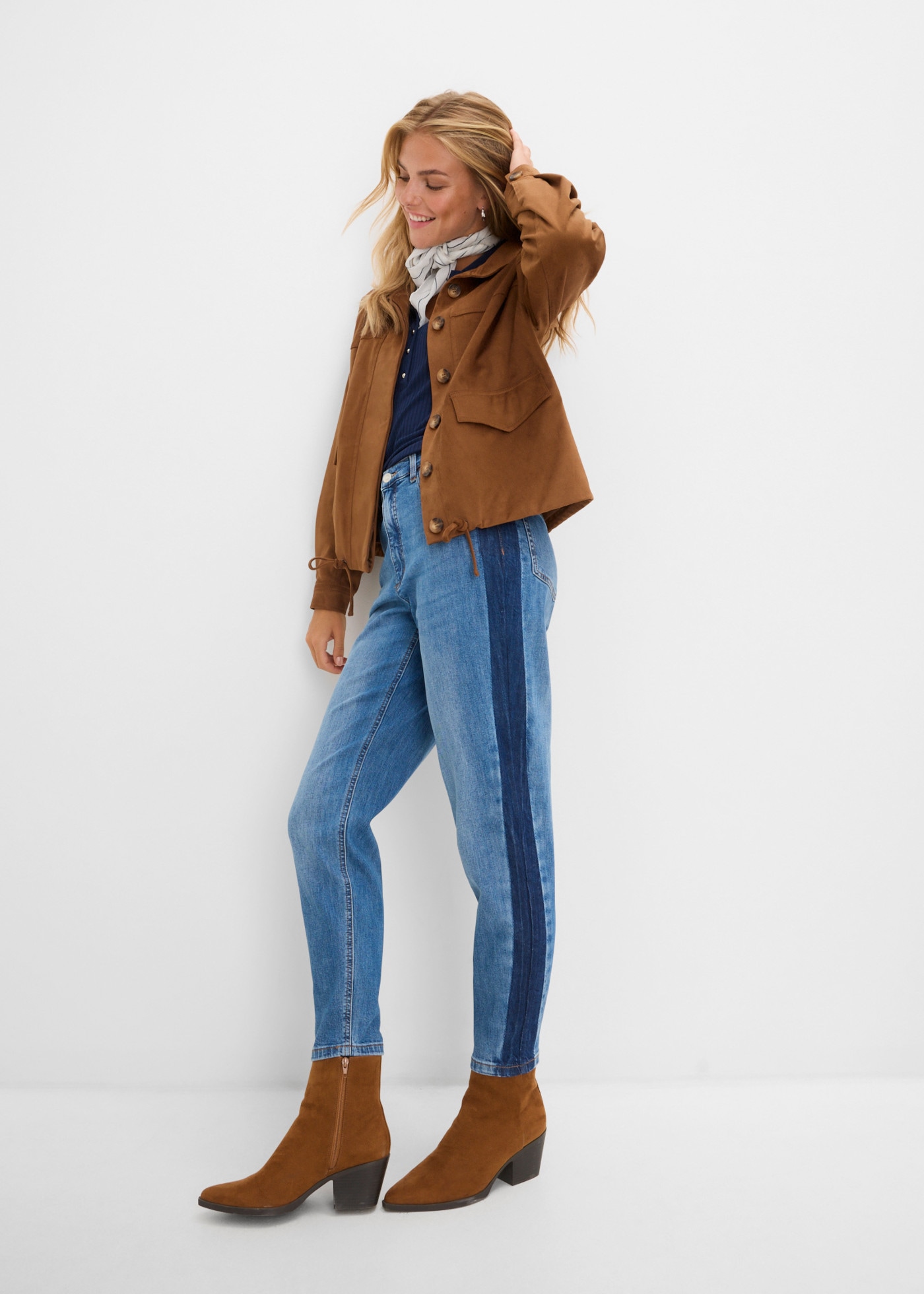 bonprix Jeans mom Taille haute, longueur raccourcie, coupe ample, en coton et élasthanne