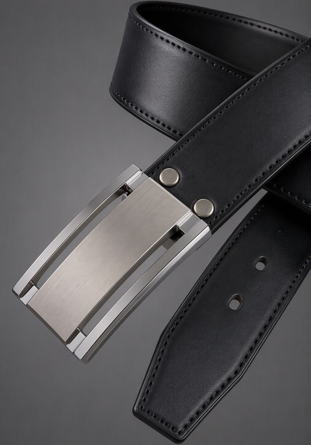 Man's World Ceinture en cuir avec boucle élégante jusqu'à la taille 145 - NOUVEAU