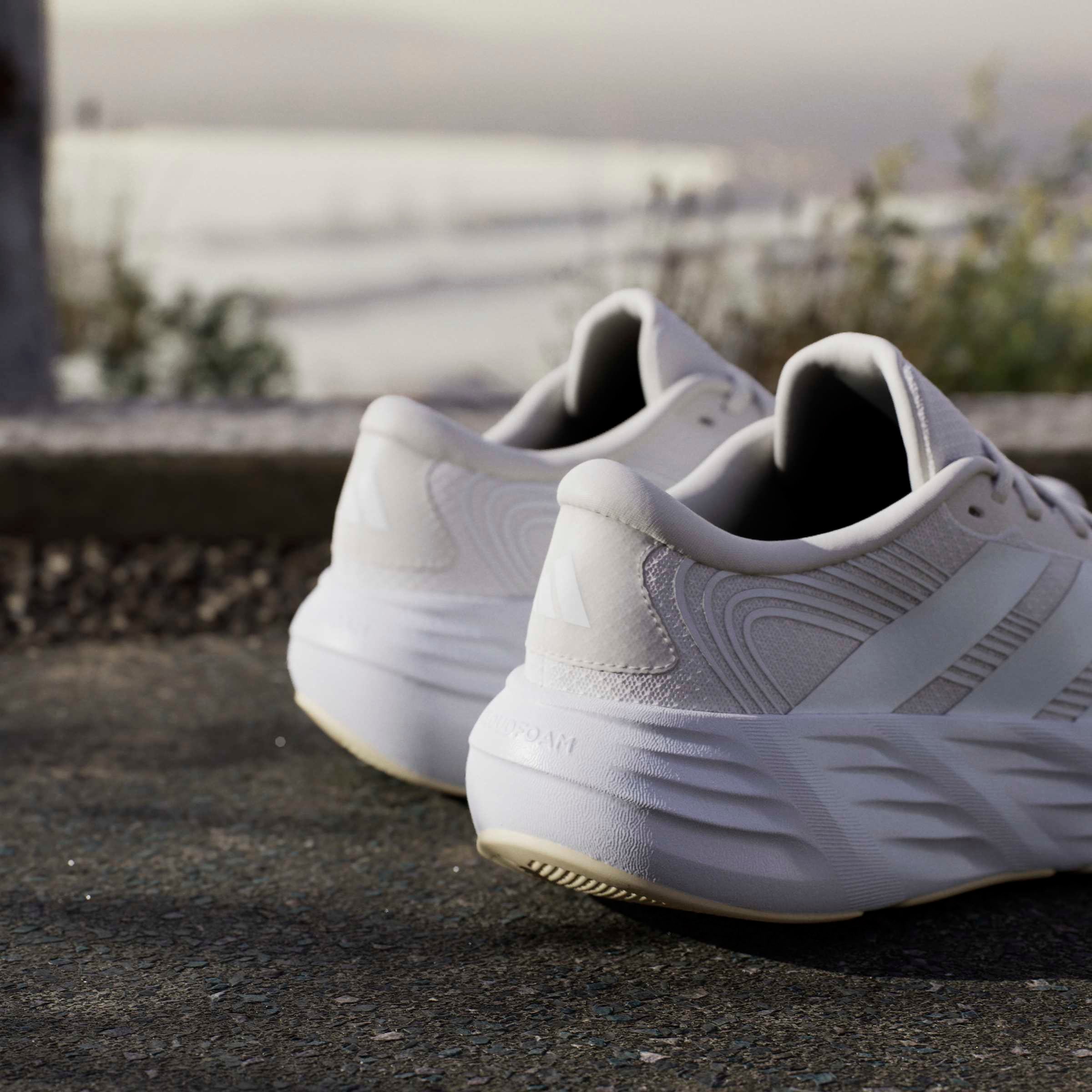 adidas Performance Chaussure de course »GALAXY 8«