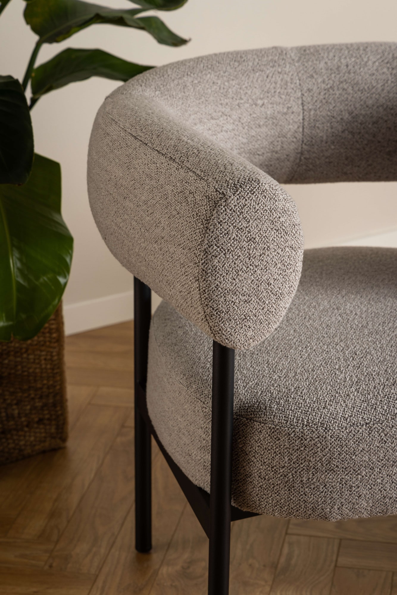 ACTONA GROUP Fauteuil lounge »Oakfield, Polstersessel, Relaxsessel, mit Armlehnen, Hoher Komfort« moderne, tissu beige, pieds noirs, ressorts ensachés, hauteur d'assise : 43,5 cm