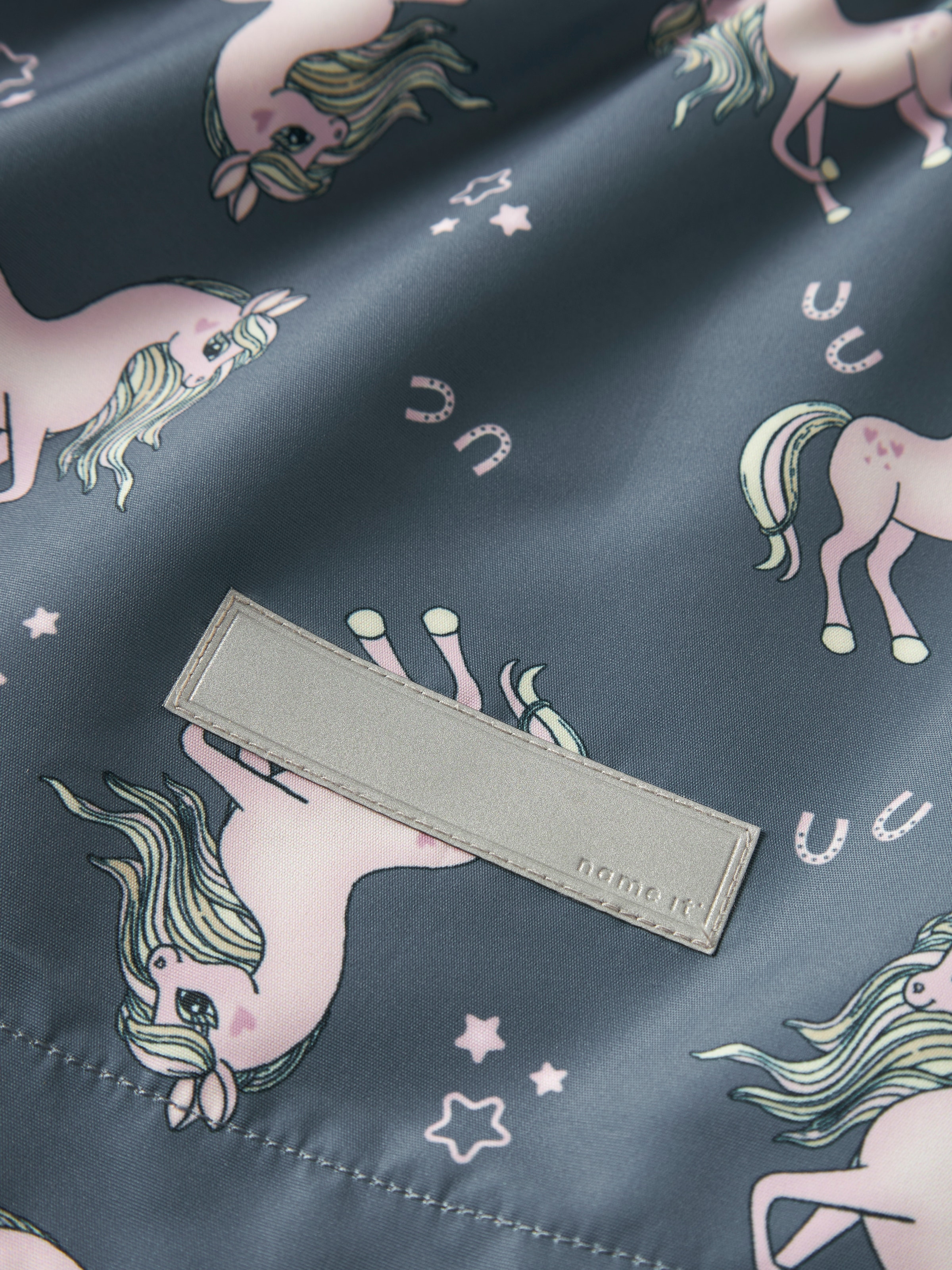 Name It Outdoorjacke »NMFMAXI JACKET LI AOP NOOS« mit Kapuze