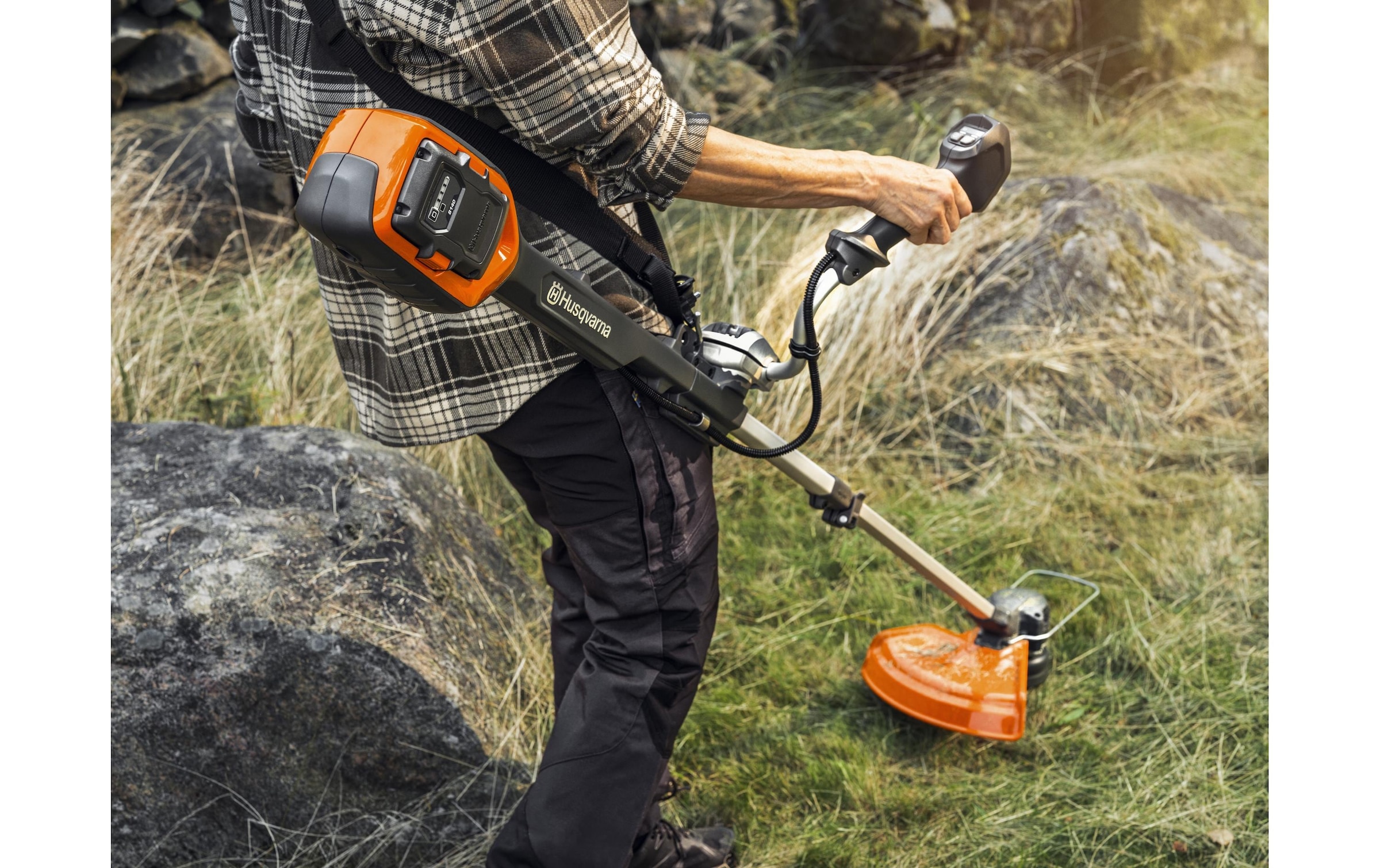 Husqvarna Coupe-bordures sans fil »220iR 36 V« Akku-Rasentrimmer mit Teleskopschaft und bürstenlosem Motor