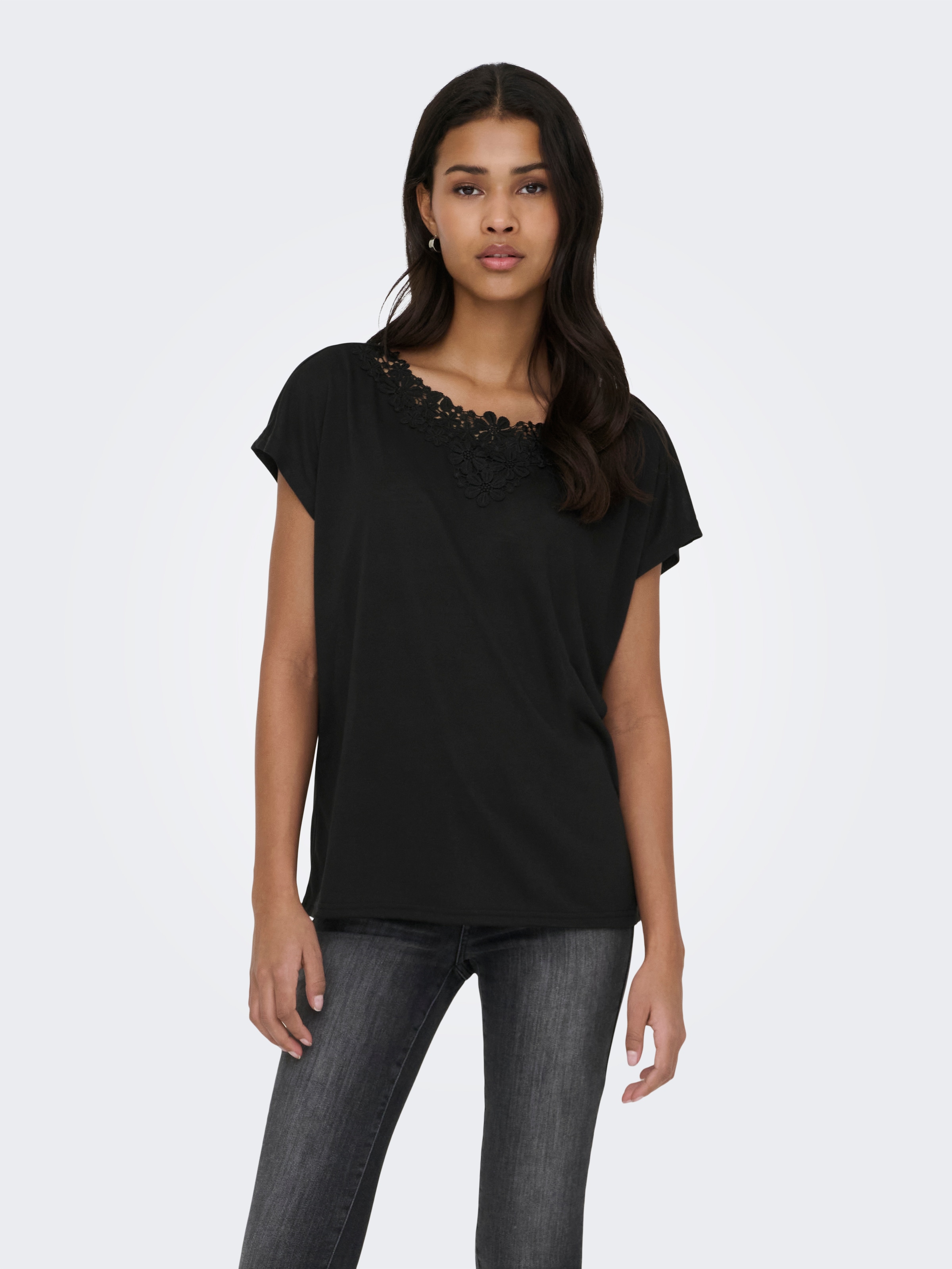 ONLY Chemise en dentelle »ONLWINNIE S/S TOP CS JRS« Polyester, regular fit